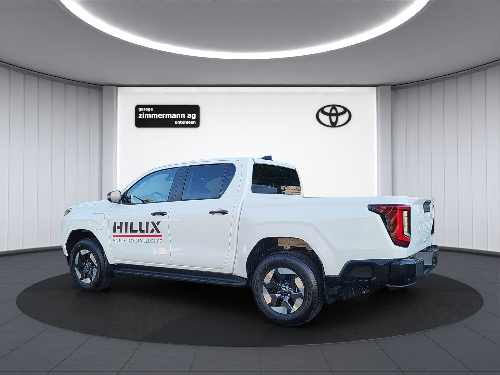 TOYOTA Hilux Double Cab.-Pick-up 59KW-image-9