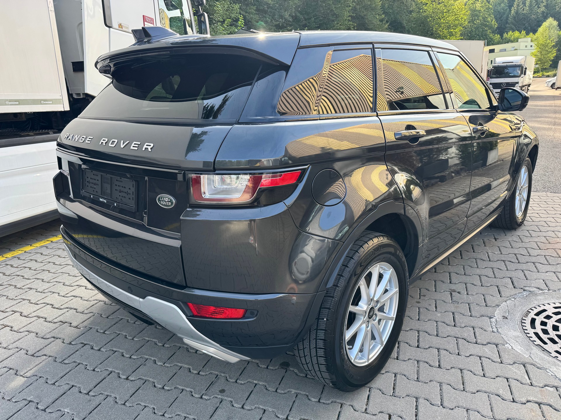 LAND ROVER Range Rover Evoque 2.0 Si4 HSE AT9-image-6