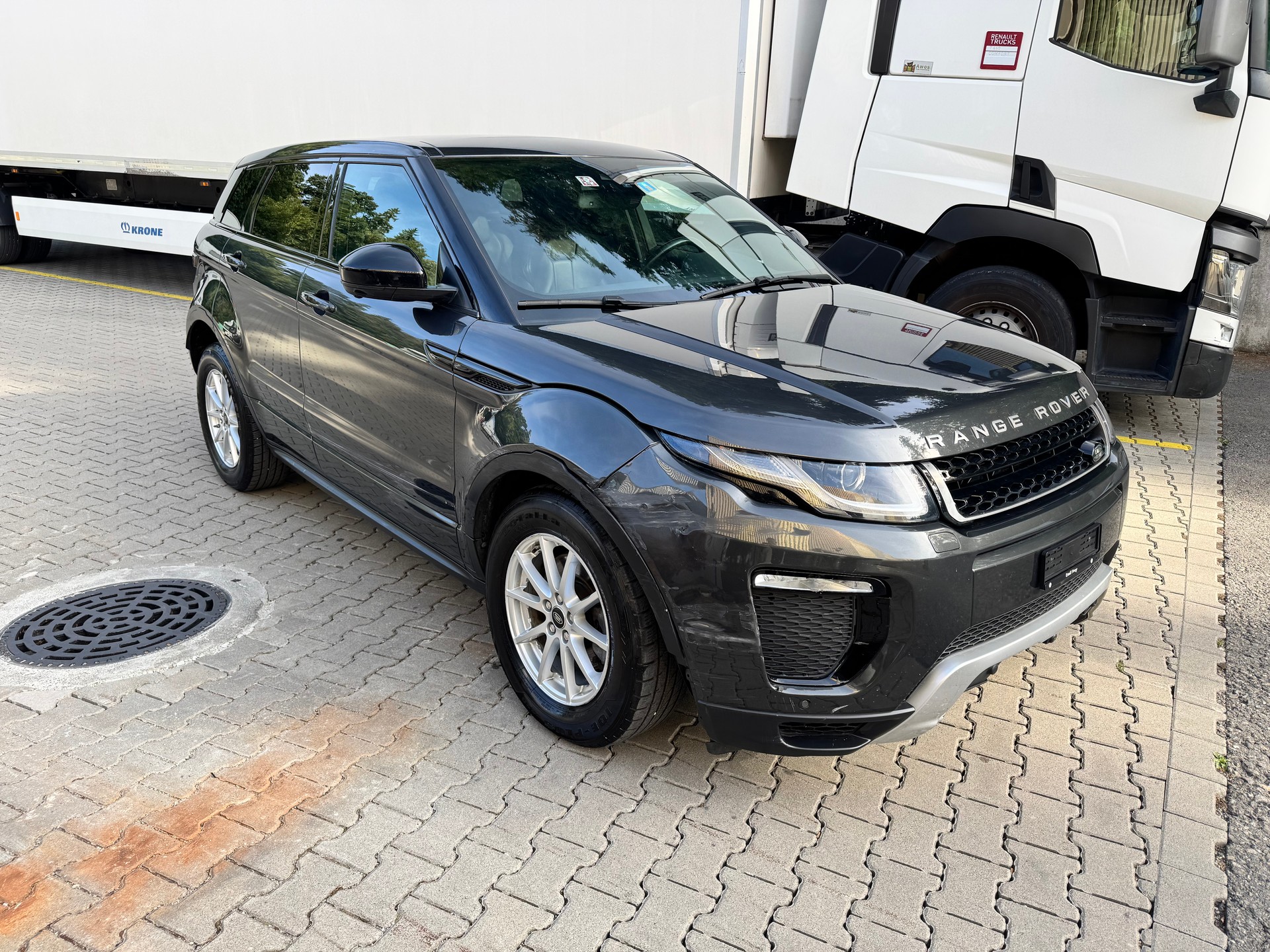 LAND ROVER Range Rover Evoque 2.0 Si4 HSE AT9-image-1