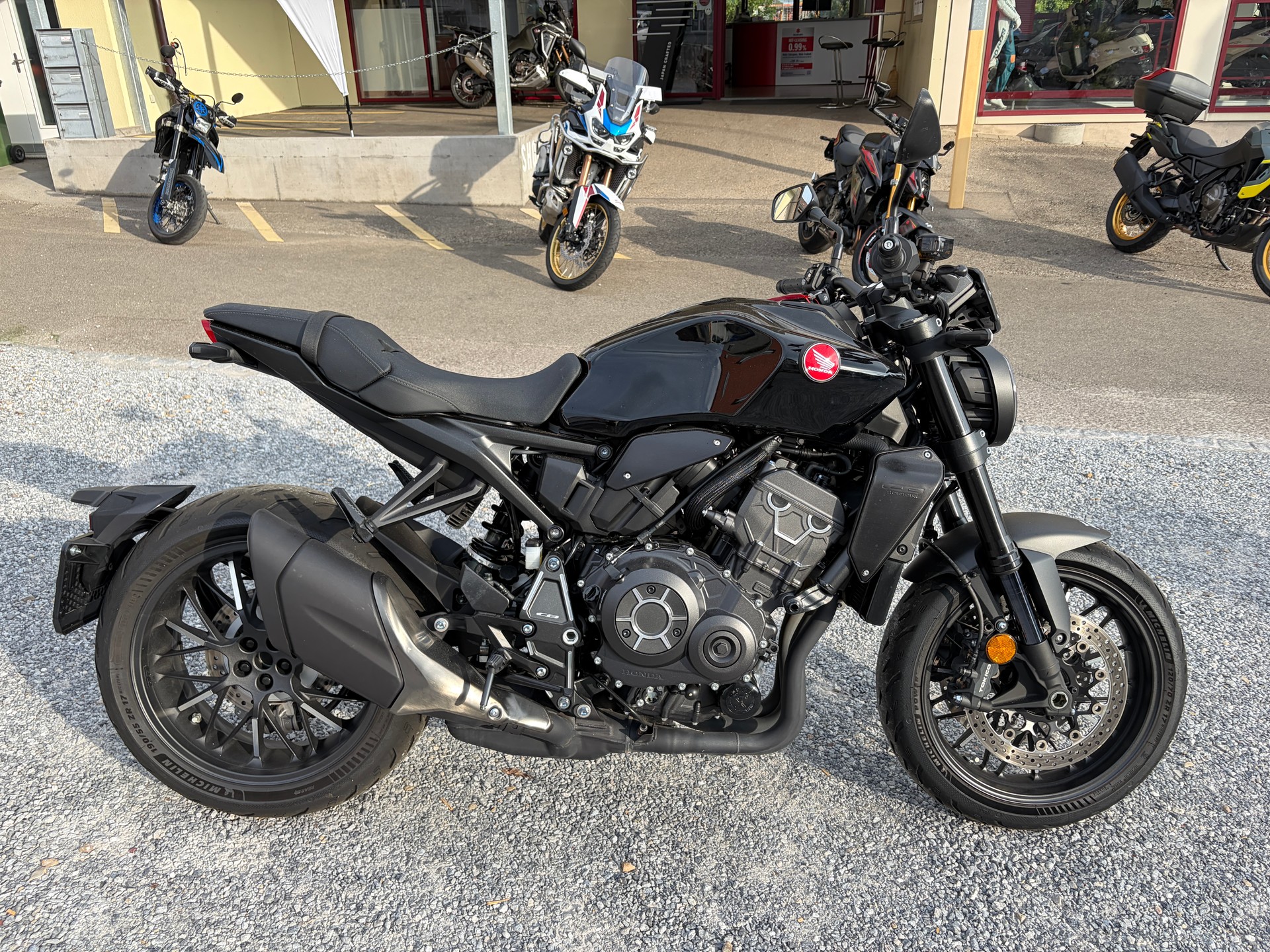 HONDA CB 1000 R Black Edition