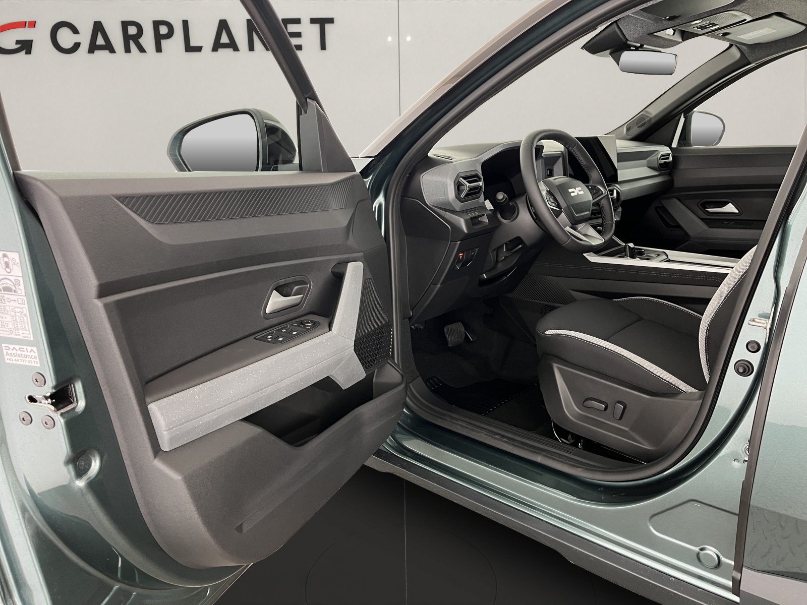 DACIA Bigster 1.2 Hybrid Journey 4WD-image-6