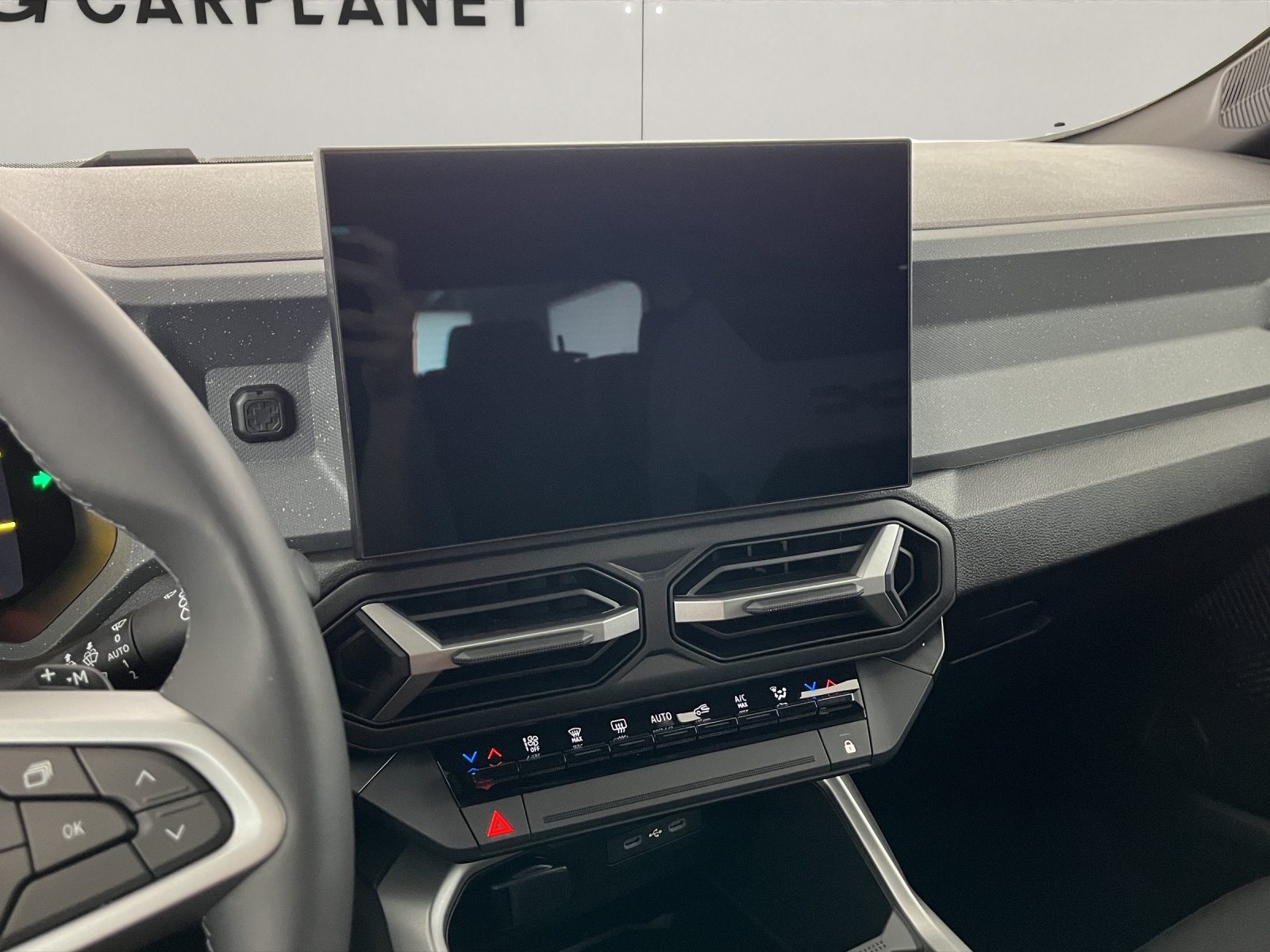 DACIA Bigster 1.2 Hybrid Journey 4WD-image-11