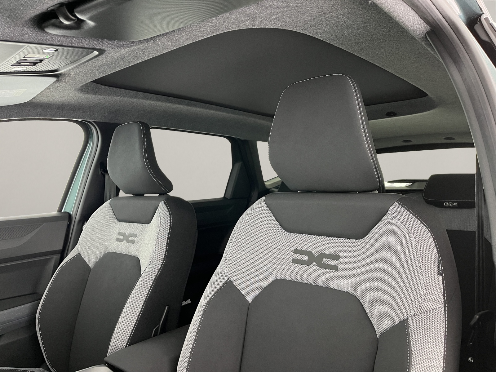 DACIA Bigster 1.2 Hybrid Journey 4WD-image-14