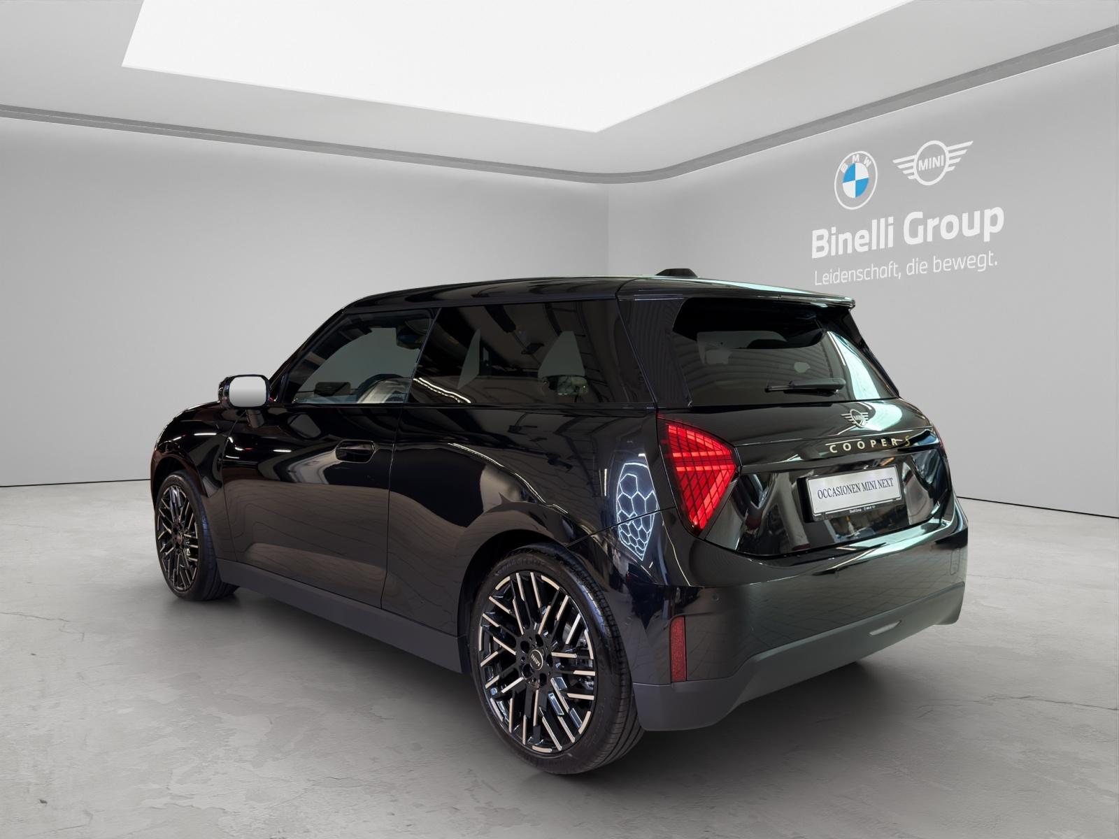 MINI J01 Cooper SE-image-4