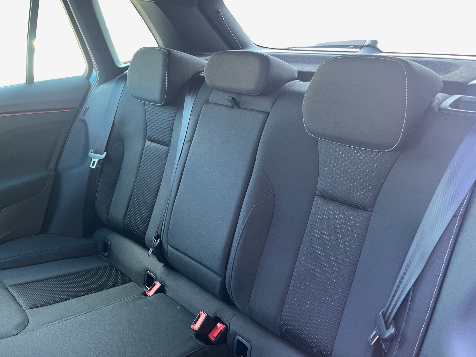 SKODA Kamiq 1.5 TSI Dynamic DSG-image-11