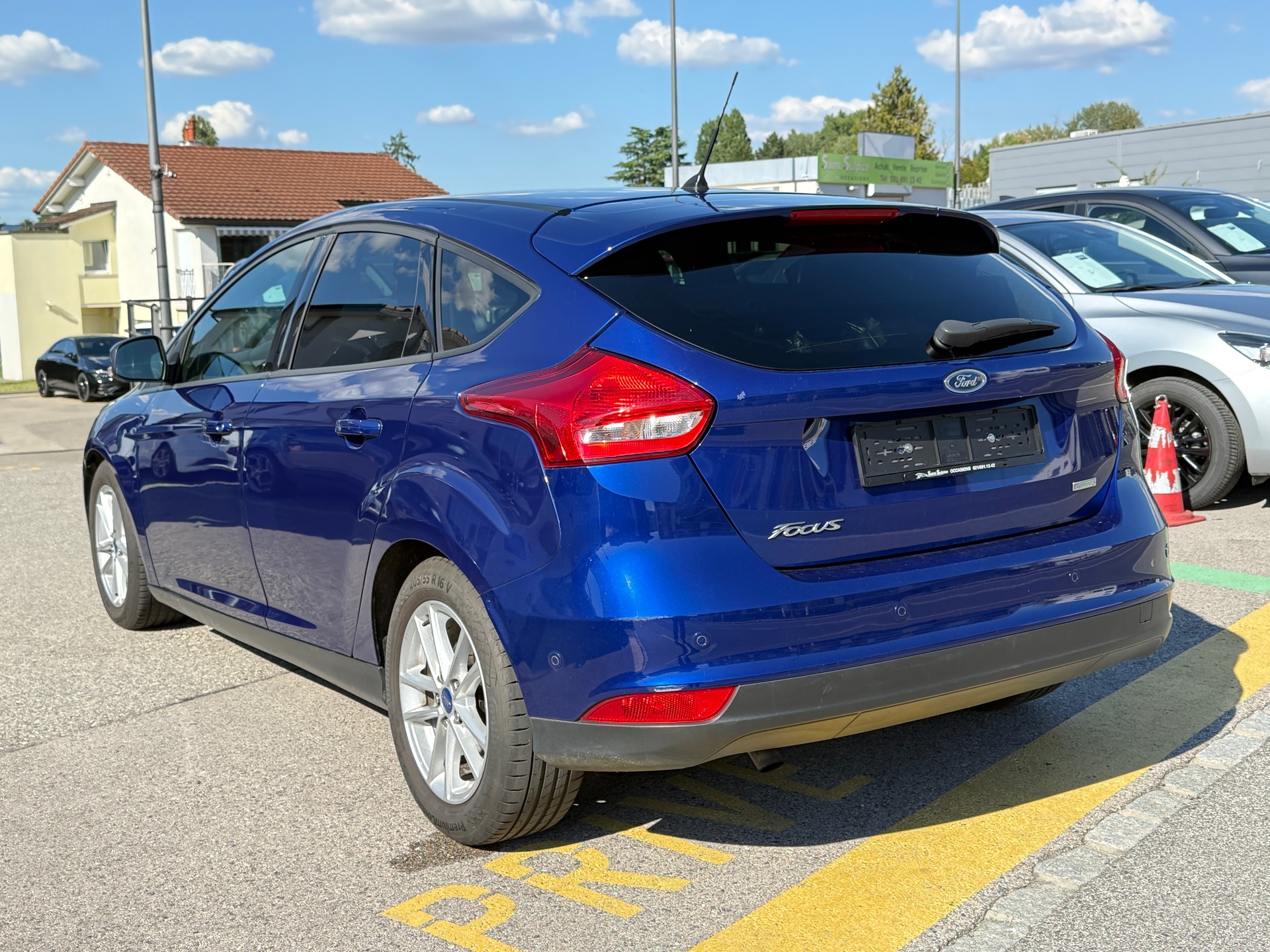 FORD Focus 1.0 SCTi Business-image-9
