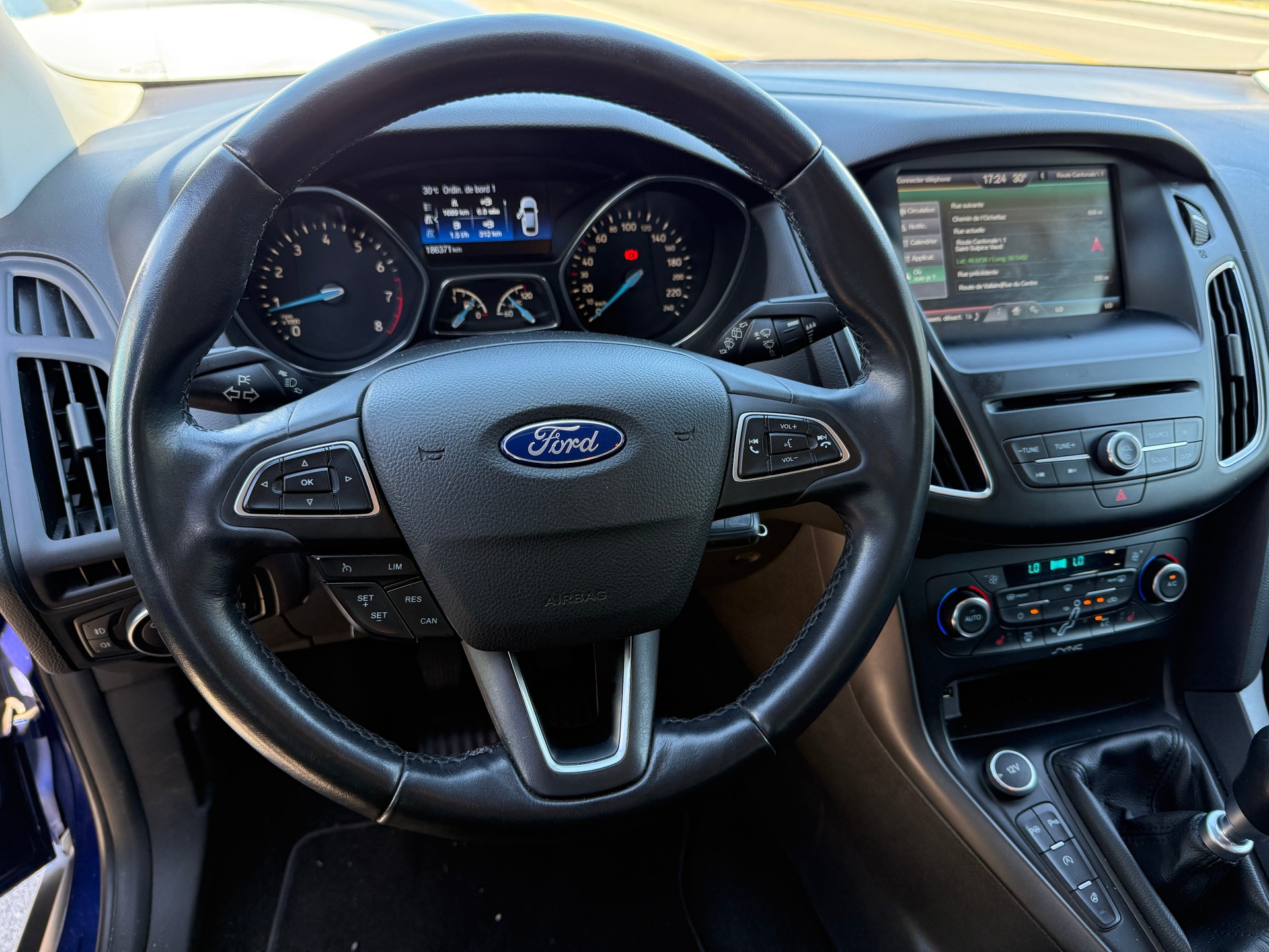 FORD Focus 1.0 SCTi Business-image-15