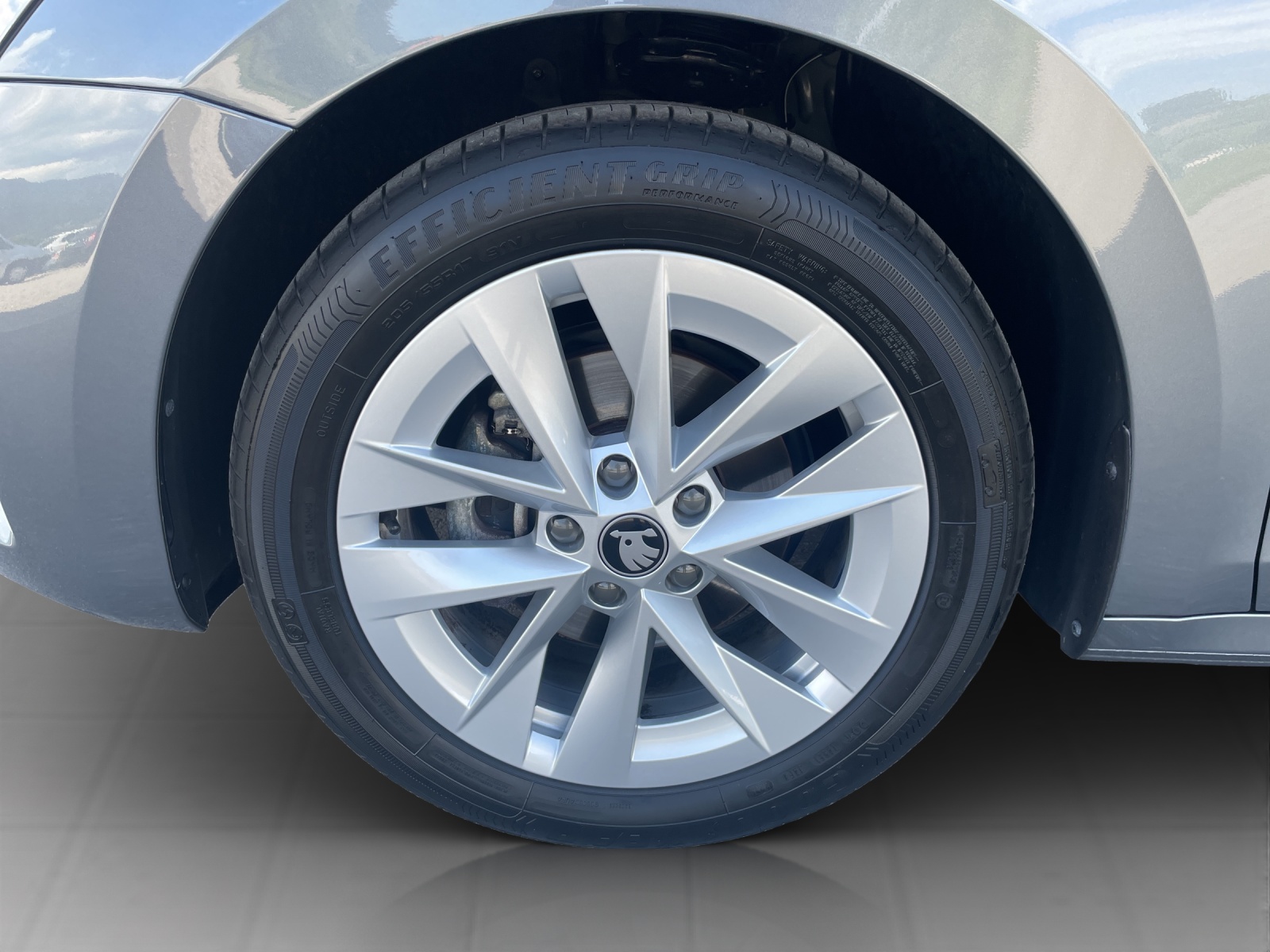 SKODA Octavia Combi 1.5 TSI mHEV DSG Dynamic-image-18