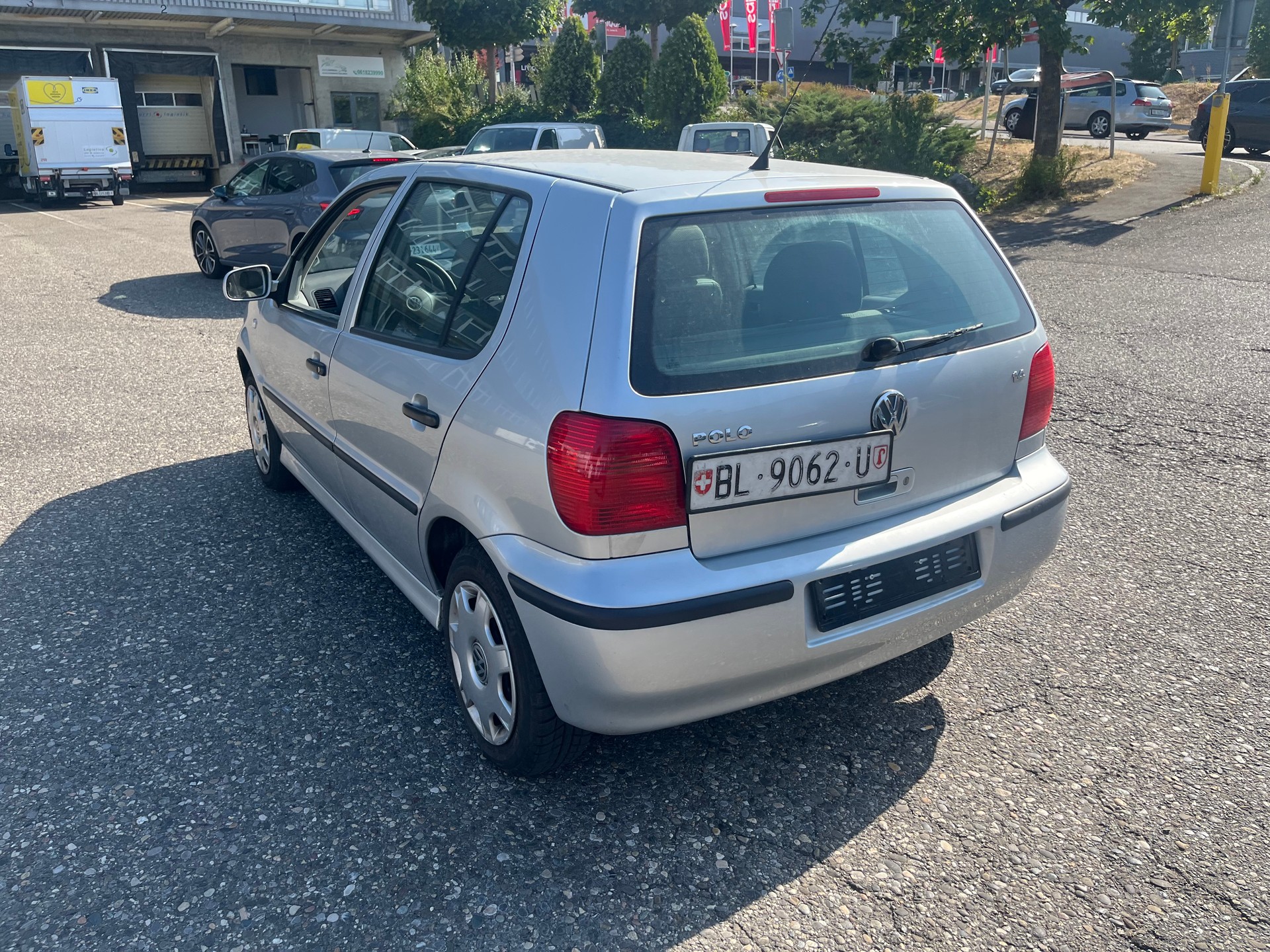 VW Polo 75 Trendline-image-3