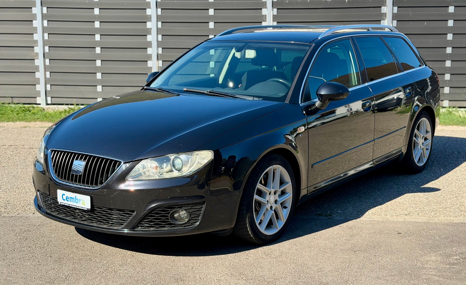 SEAT Exeo ST 2.0 TSI Advantage multitronic-image-2