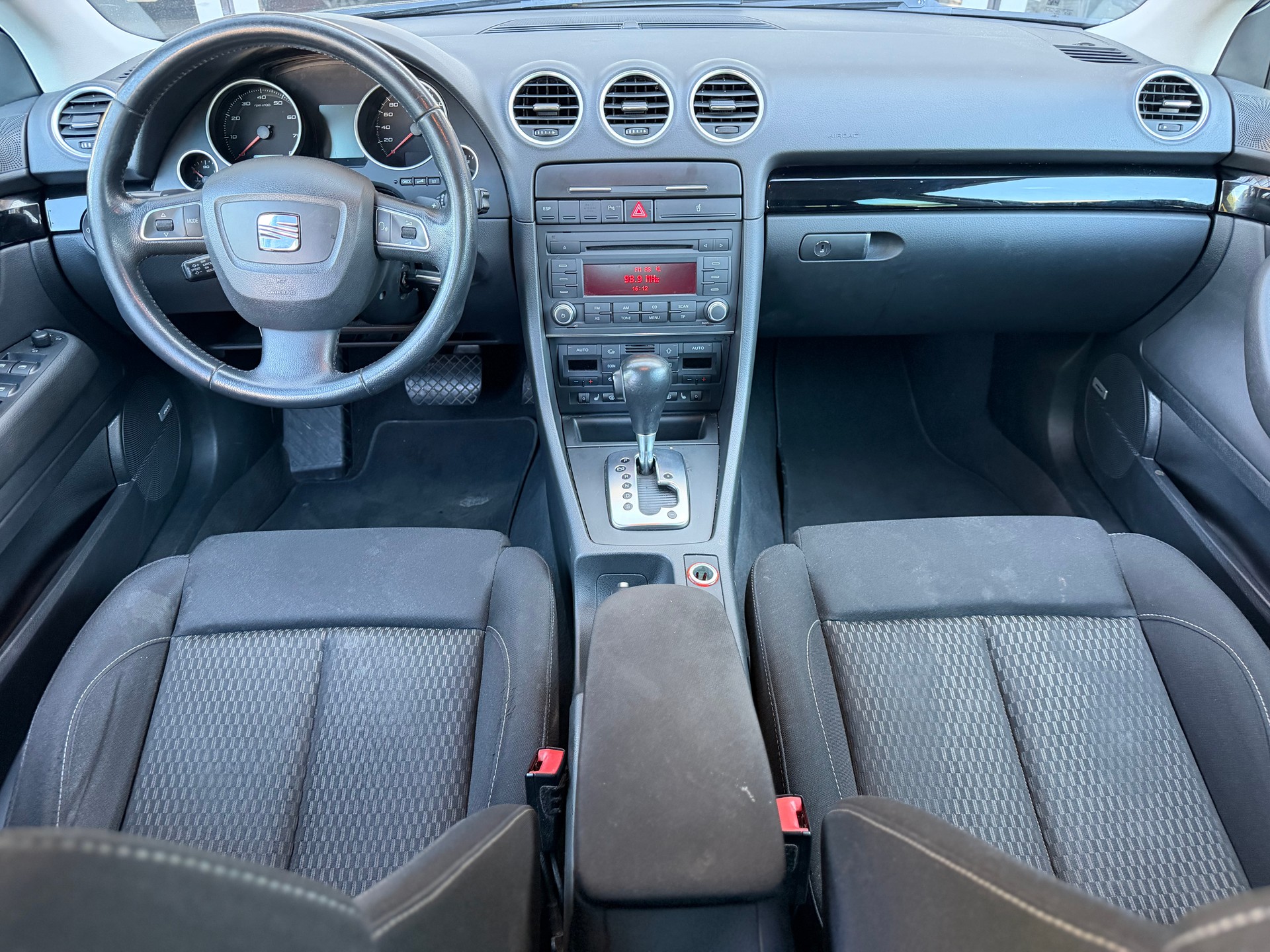 SEAT Exeo ST 2.0 TSI Advantage multitronic-image-6