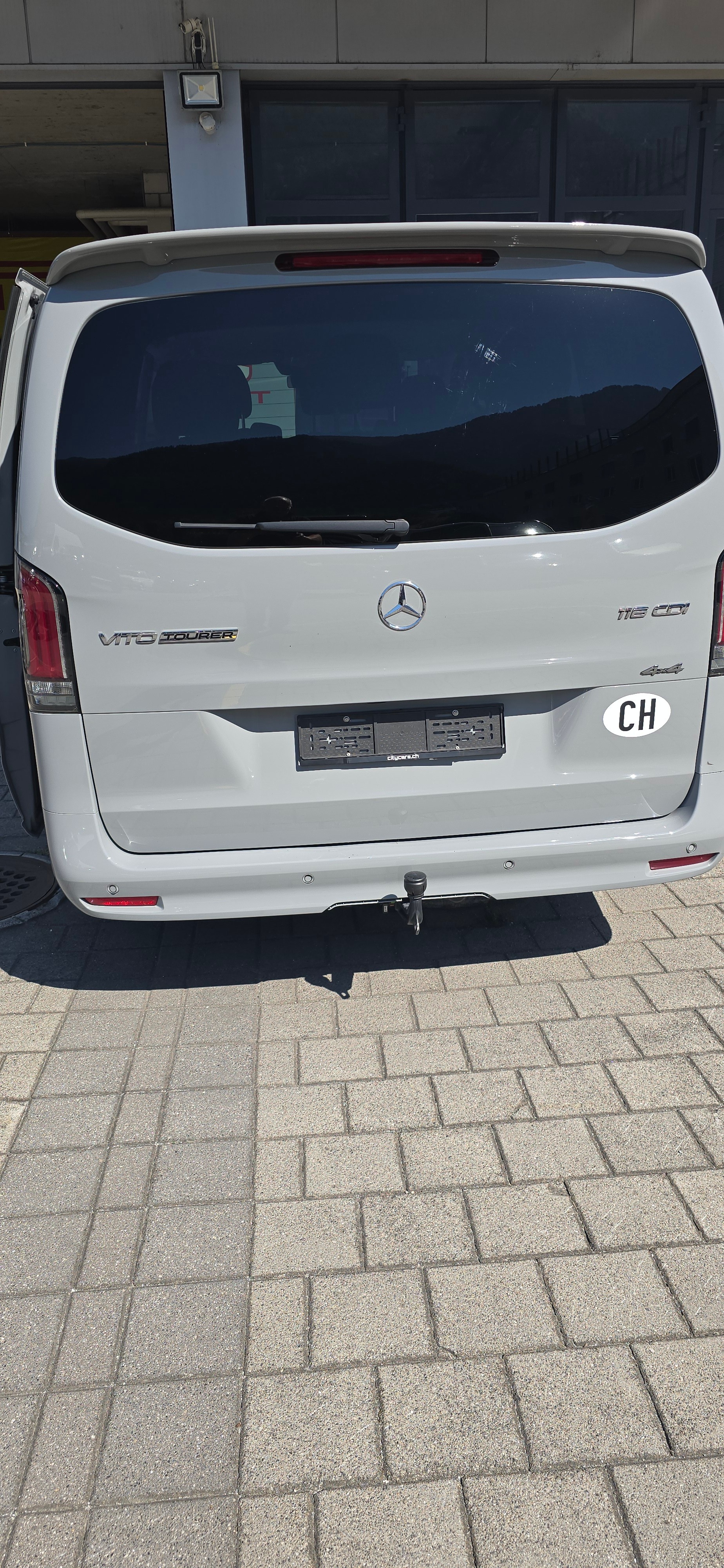 MERCEDES-BENZ Vito 116 CDI Lang Tourer 9G-Tronic 4M Select-image-6