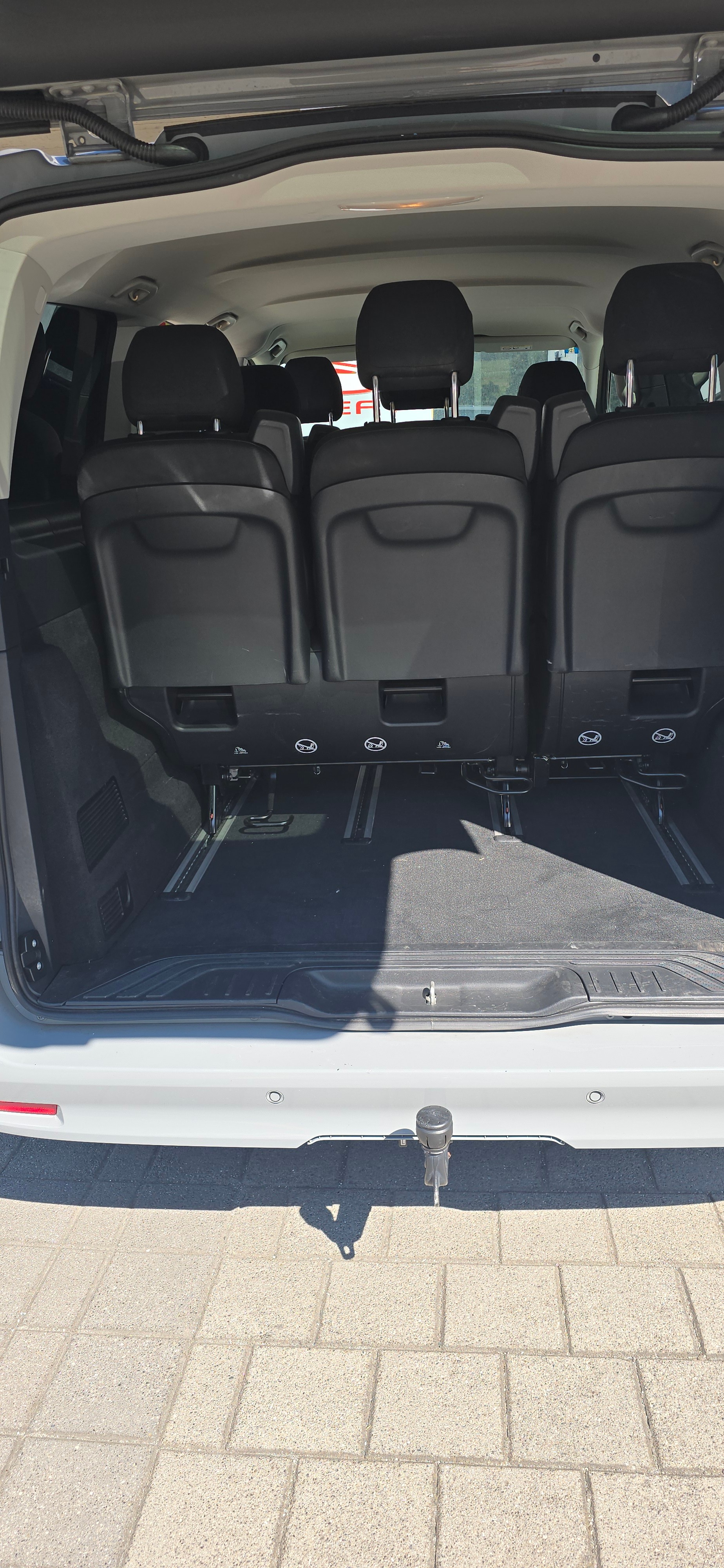 MERCEDES-BENZ Vito 116 CDI Lang Tourer 9G-Tronic 4M Select-image-5