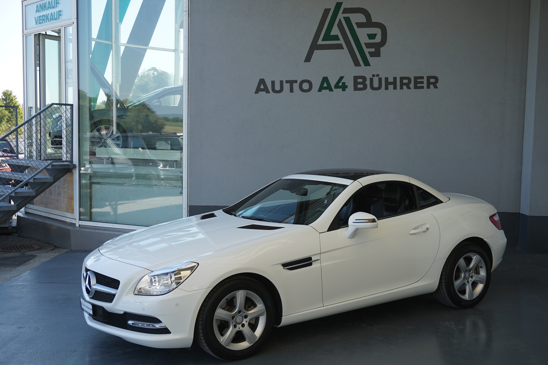 MERCEDES-BENZ SLK 200-image-7