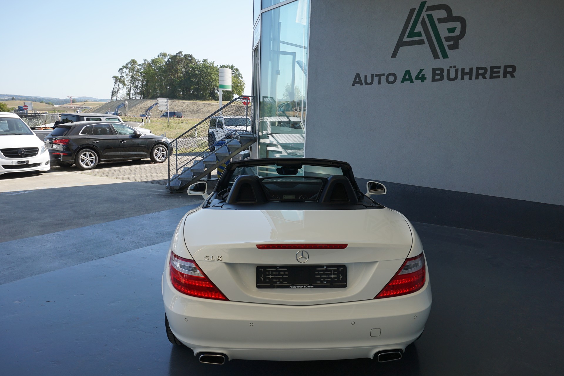 MERCEDES-BENZ SLK 200-image-10