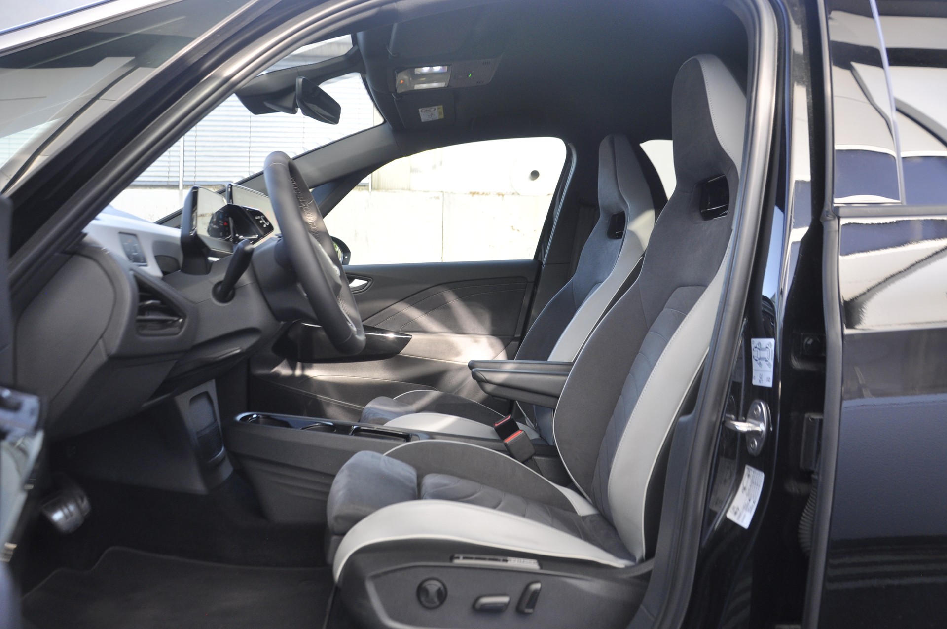 VW ID.3 Pro S 77 kWh Pro S I Facelift-image-4