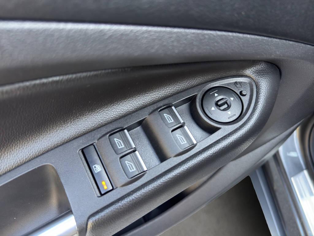 FORD Kuga 2.0 TDCi 180 ST-Line FPS-image-20