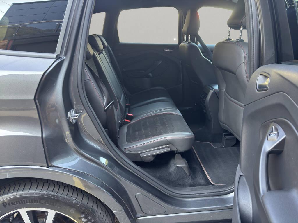 FORD Kuga 2.0 TDCi 180 ST-Line FPS-image-9