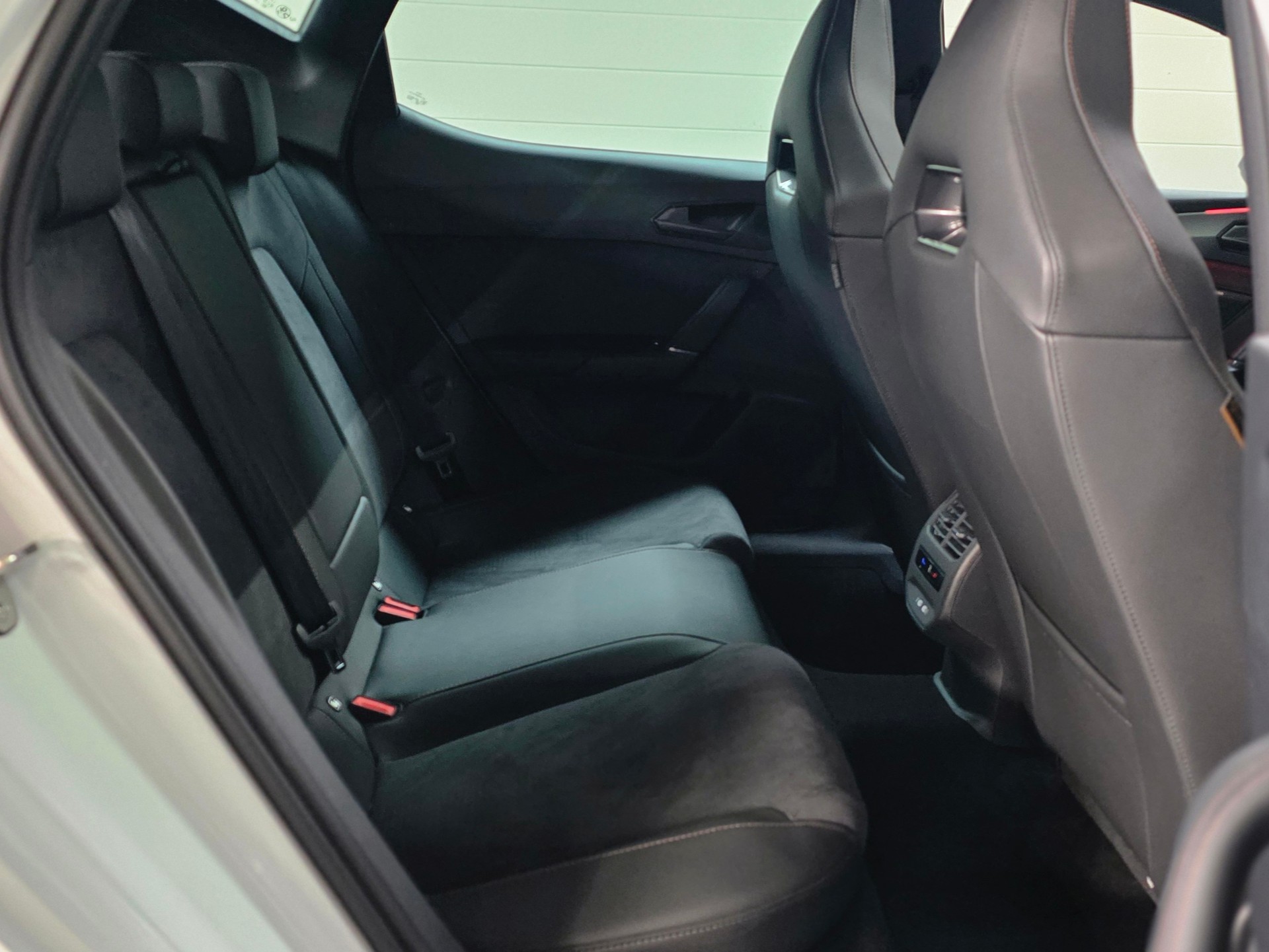 CUPRA LEON 2.0 TSI VZ DSG *Sitz-&Lenkradheizung*ACC&Spurhalteassistent*Rückfahrkamers*Sennheiser-Soundanlage*-image-29