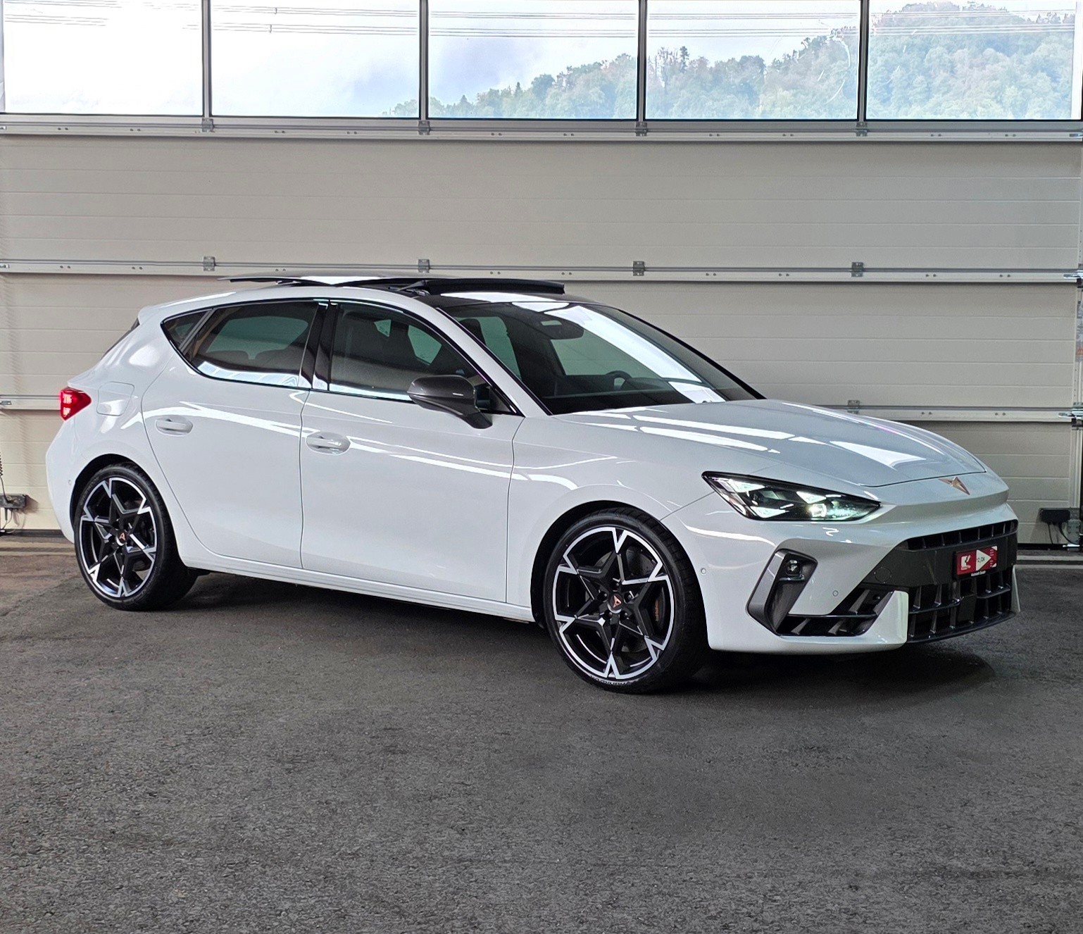 CUPRA LEON 2.0 TSI VZ DSG *Sitz-&Lenkradheizung*ACC&Spurhalteassistent*Rückfahrkamers*Sennheiser-Soundanlage*-image-5