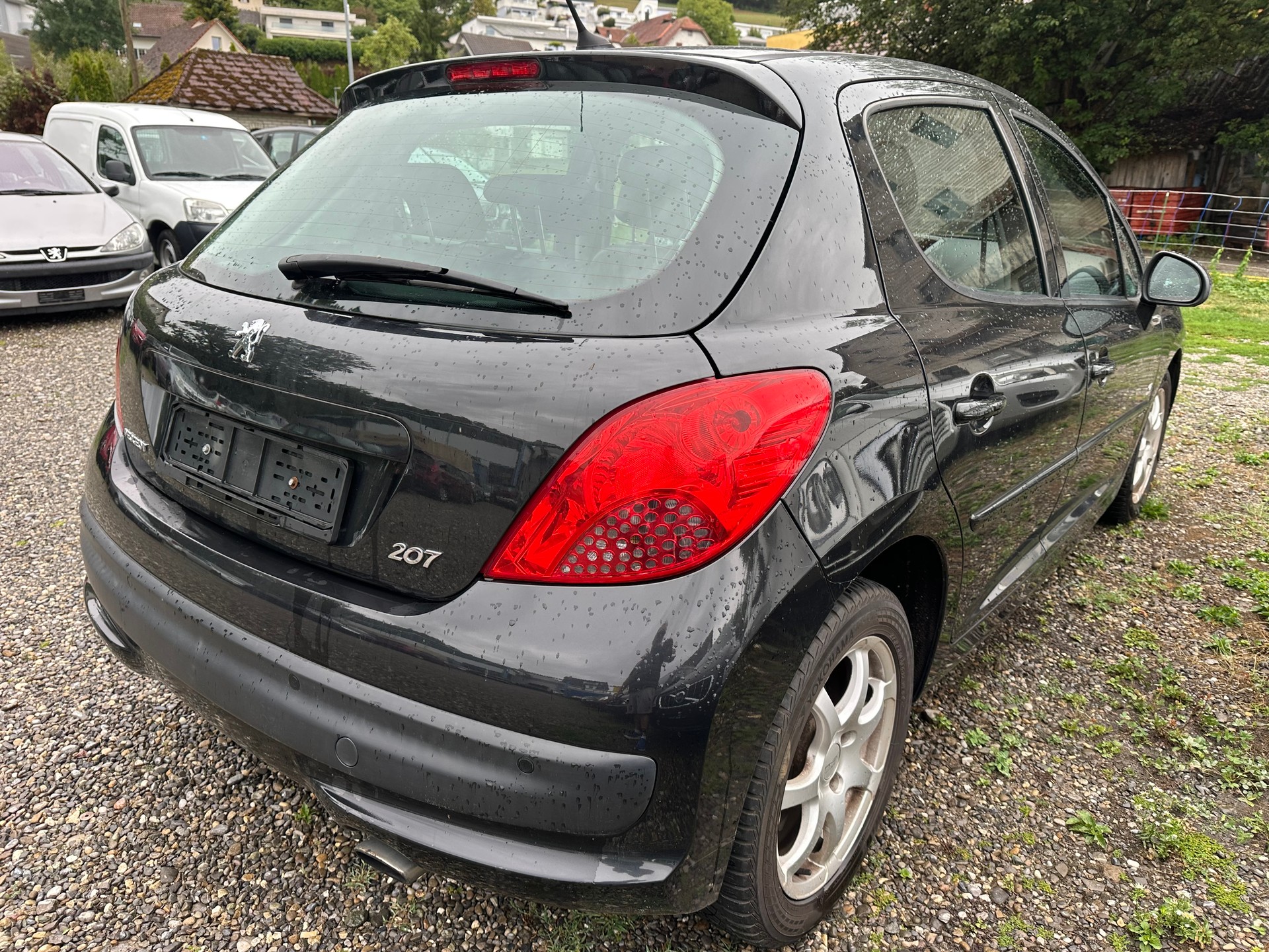PEUGEOT 207 1.6 16V Turbo GT 150-image-4