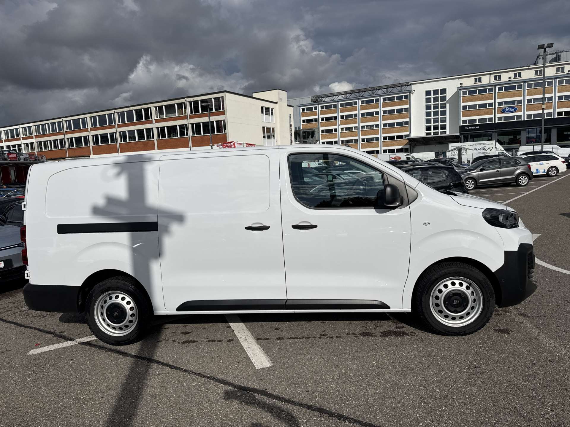 FIAT Scudo 2.0 BlueHDi L3 3-Plätzer EAT-Automat-image-10