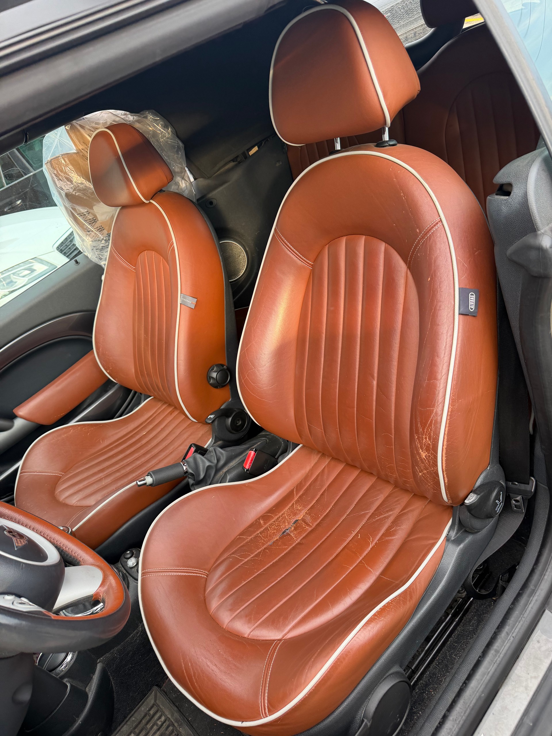 MINI Cooper S Cabriolet-image-5