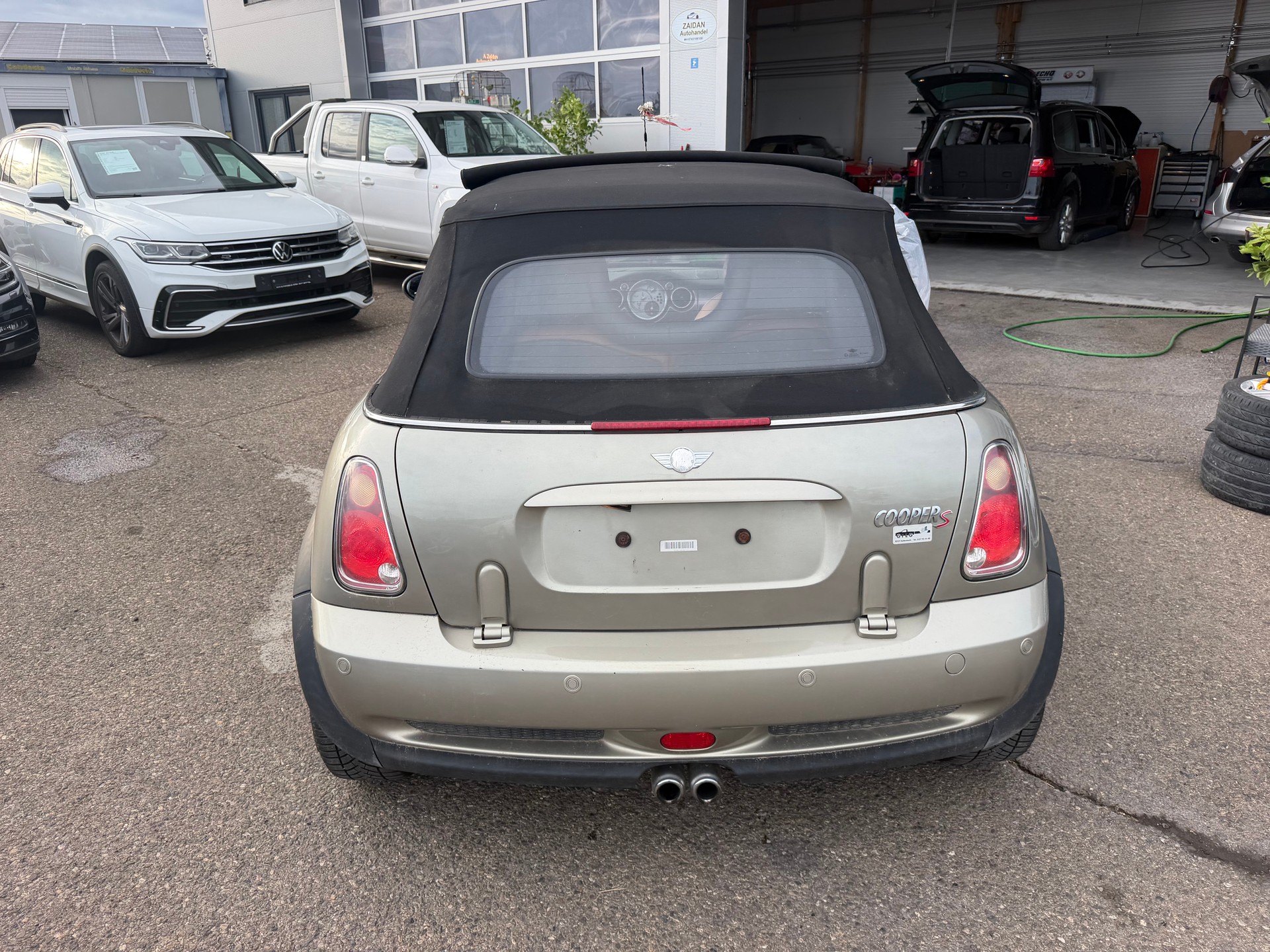 MINI Cooper S Cabriolet-image-3