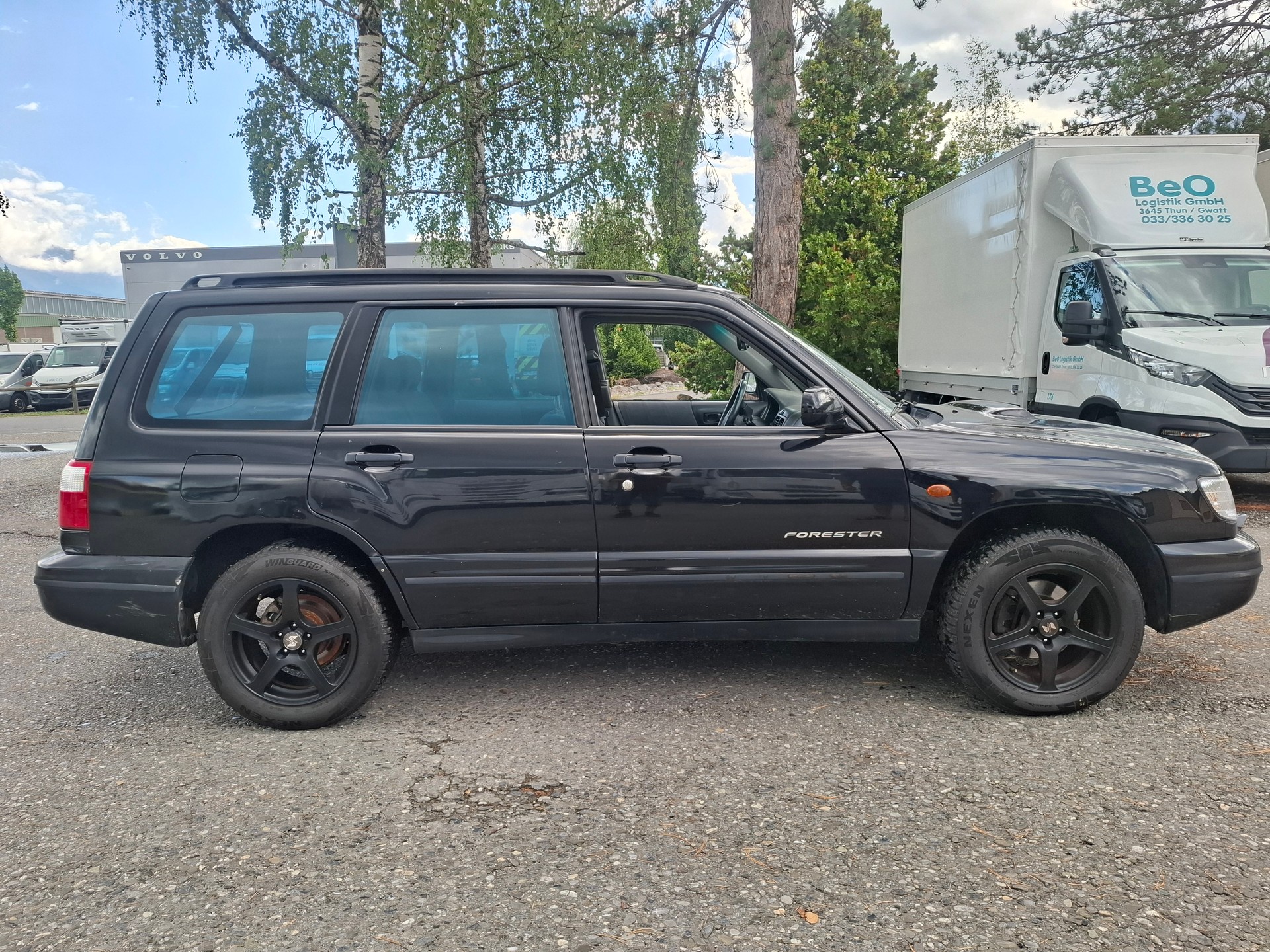 SUBARU Forester 2.0 Turbo Club Automatic-image-4