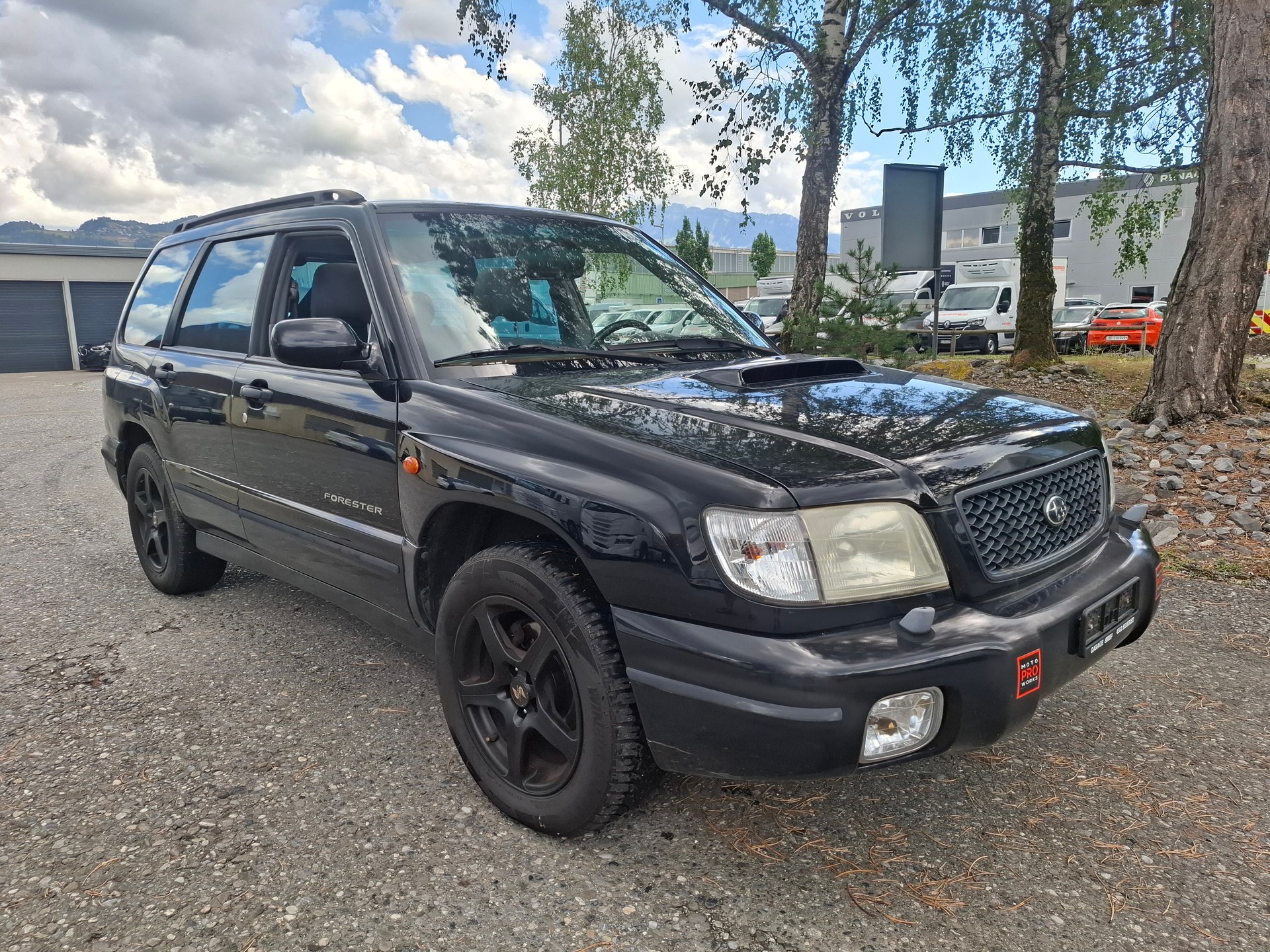 SUBARU Forester 2.0 Turbo Club Automatic-image-0