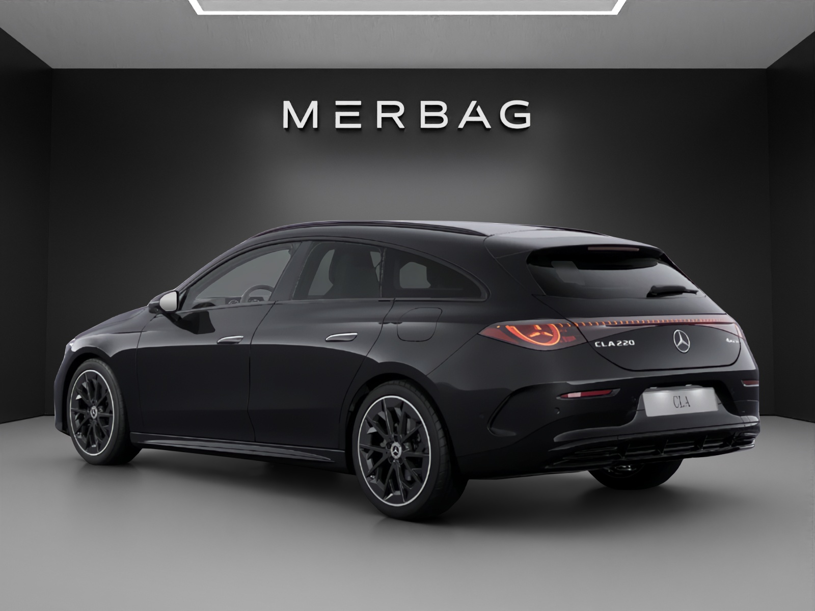 MERCEDES-BENZ CLA Shooting Brake 220 4Matic 8G-DCT-image-2