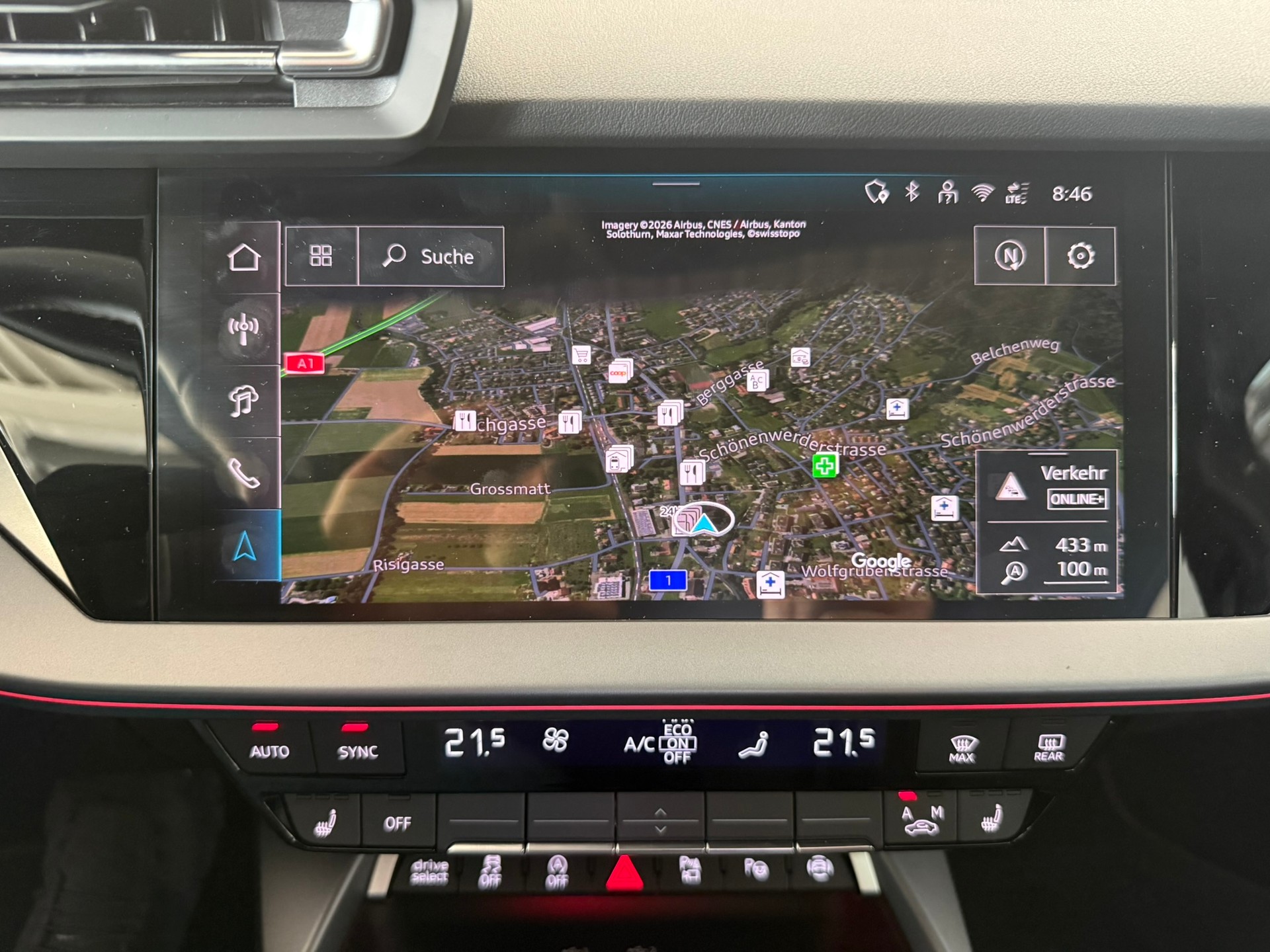 AUDI S3 Limousine TFSI quattro S-tronic, distriktgrün met.-image-25