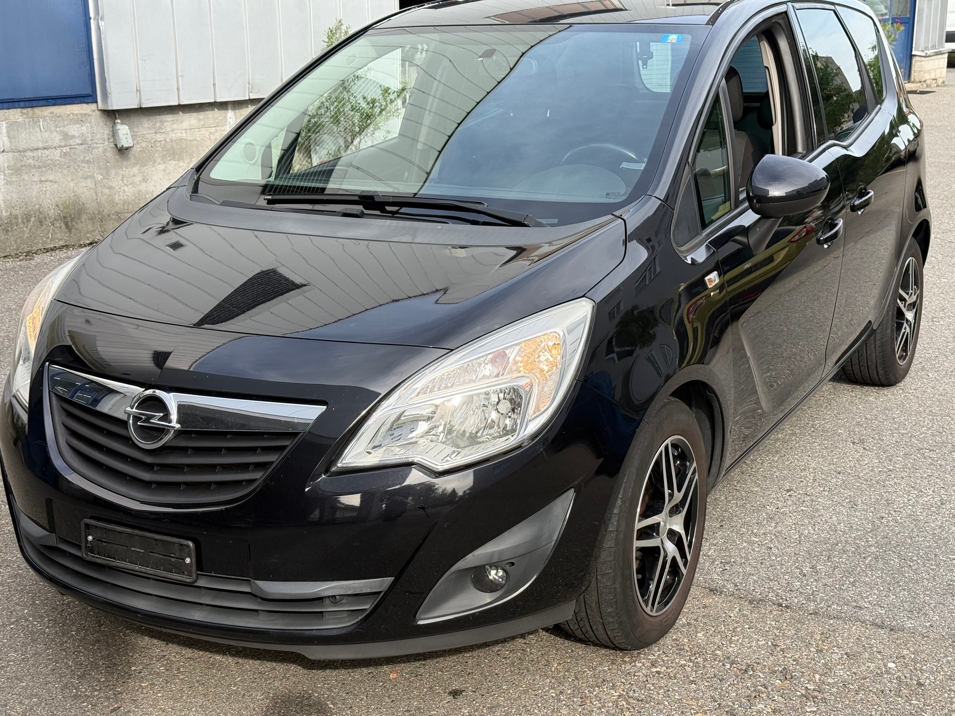 OPEL Meriva 1.4 Turbo Enjoy-image-2