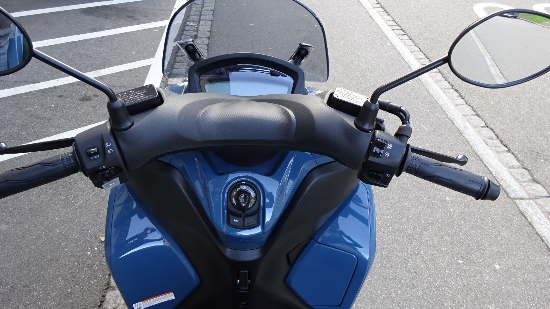 YAMAHA Yamaha Tricity 125-showroom-element-3