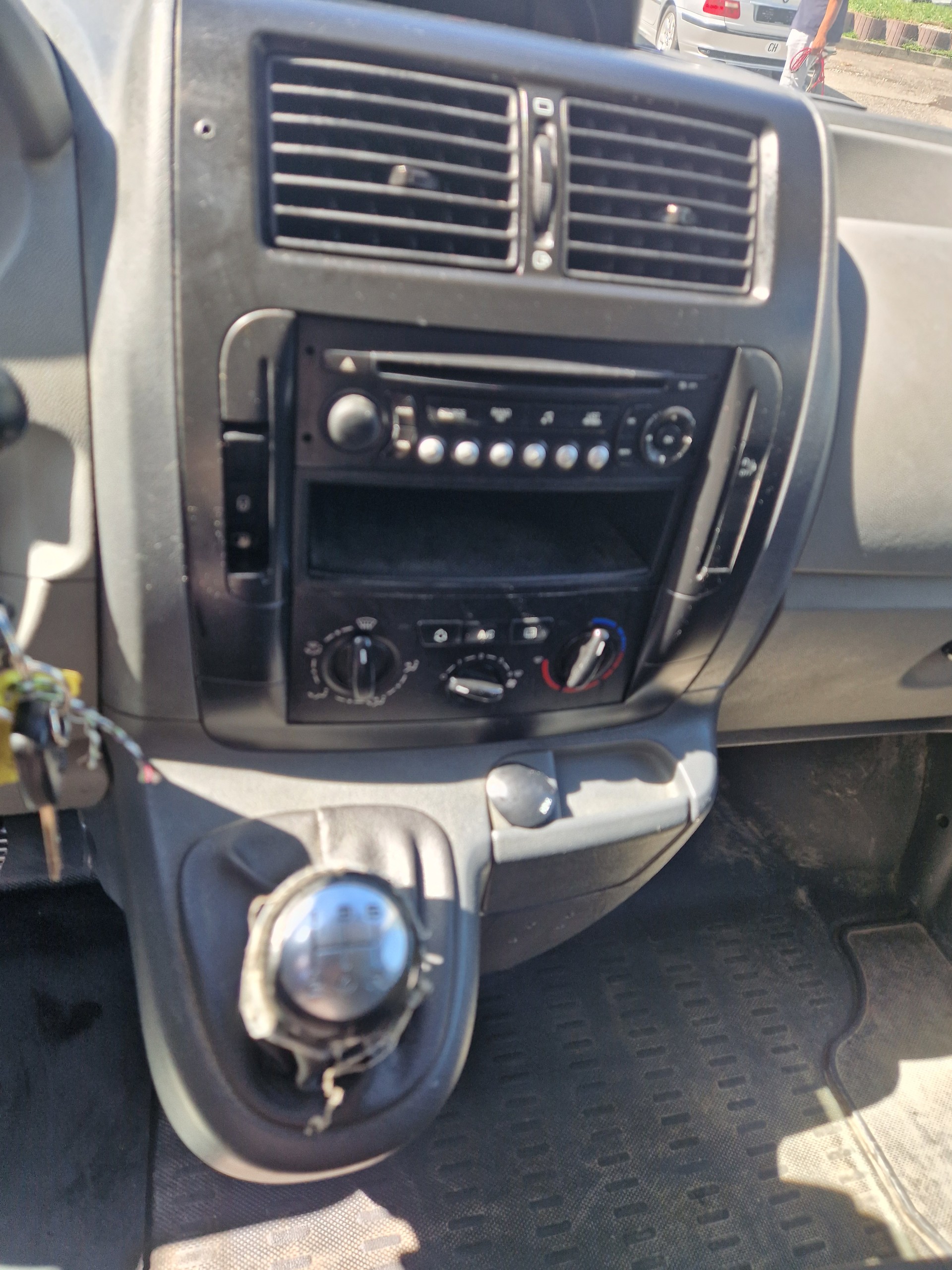 CITROEN Jumpy 1.6 HDi Komfort 12 L1H1-image-6