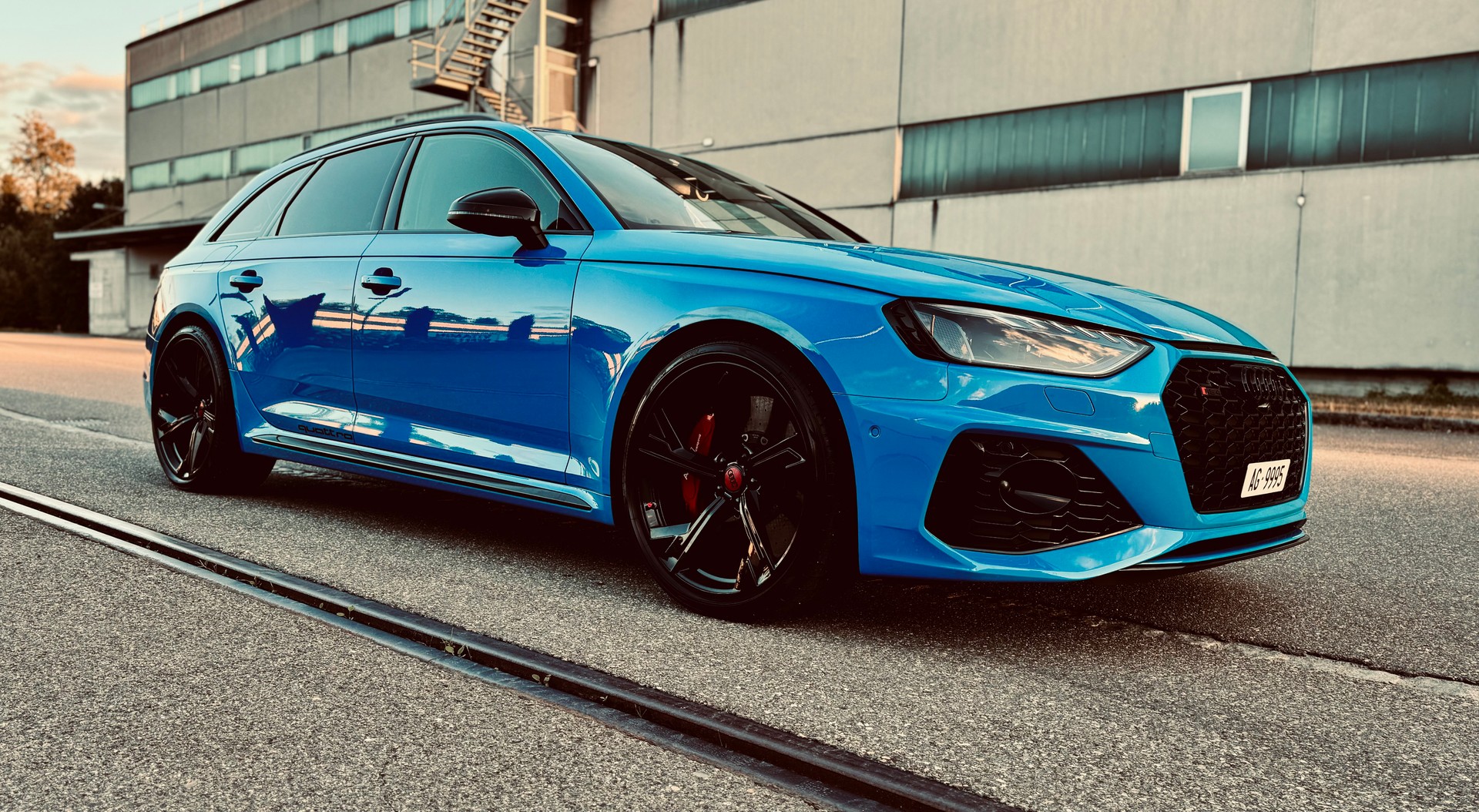 AUDI 2.9 V6 TFSI quattro T-Tronic-image-2
