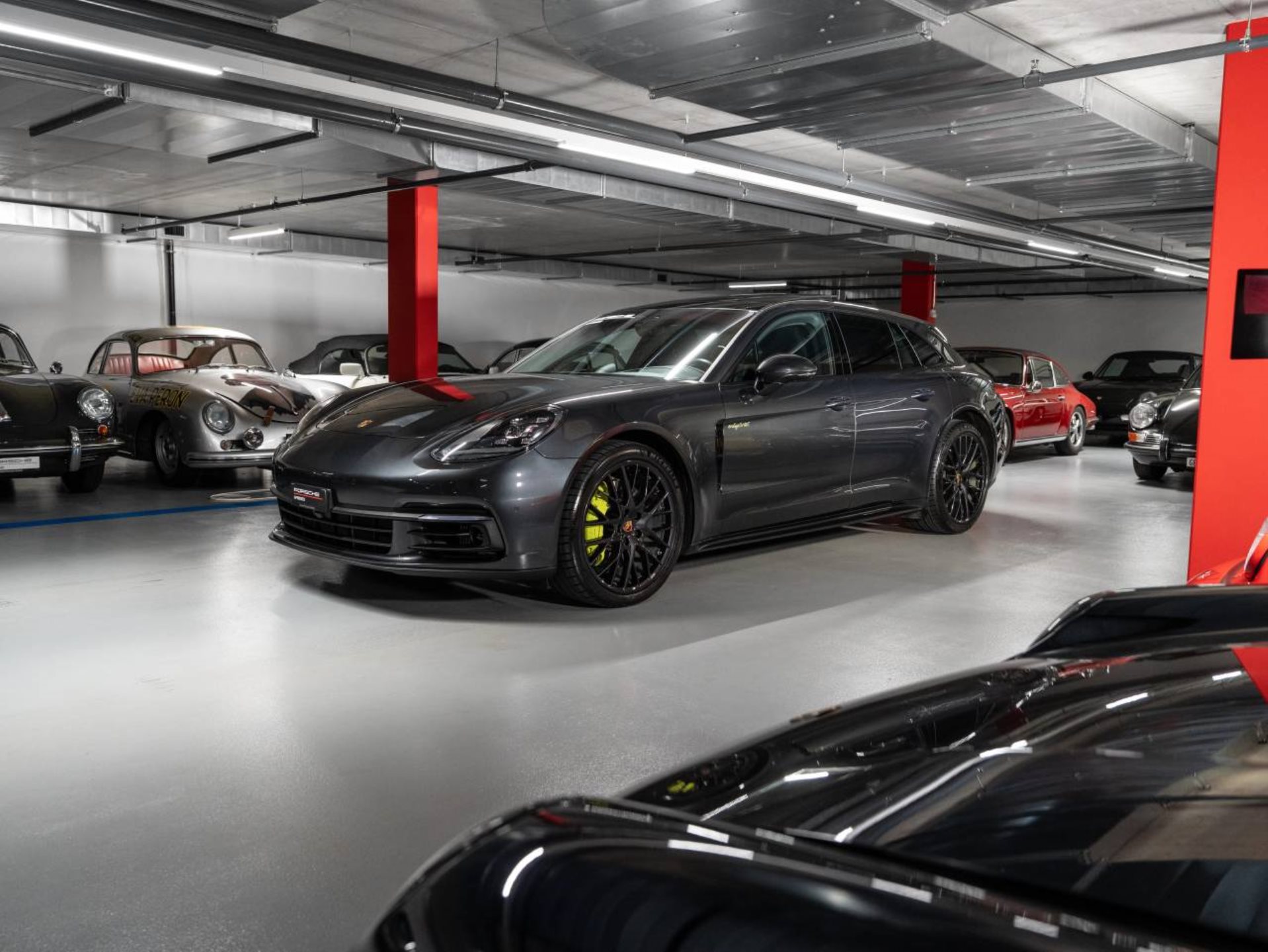 PORSCHE Panamera 4 E-Hybrid Sport Turismo