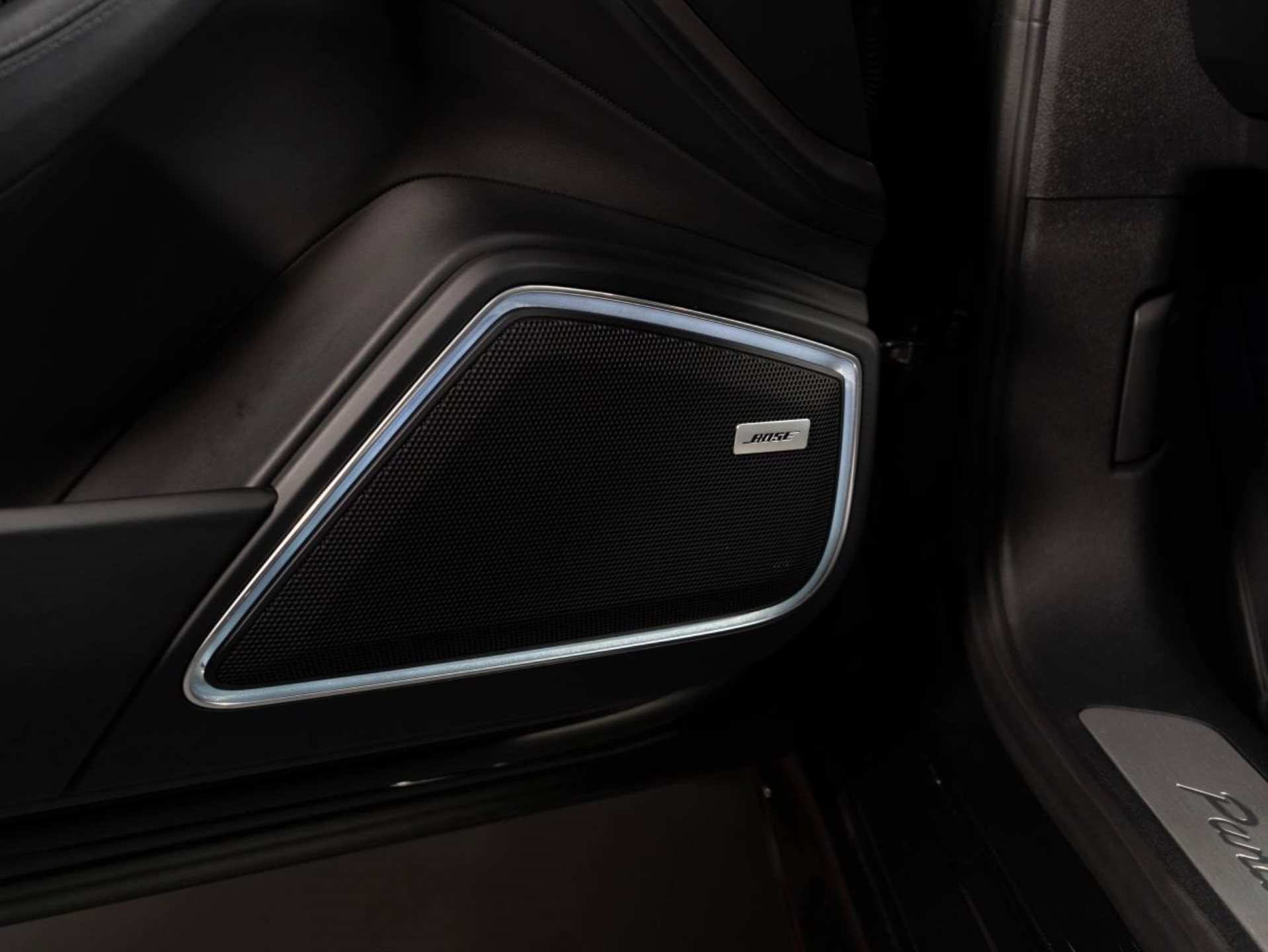 PORSCHE Panamera 4 E-Hybrid Sport Turismo-image-17