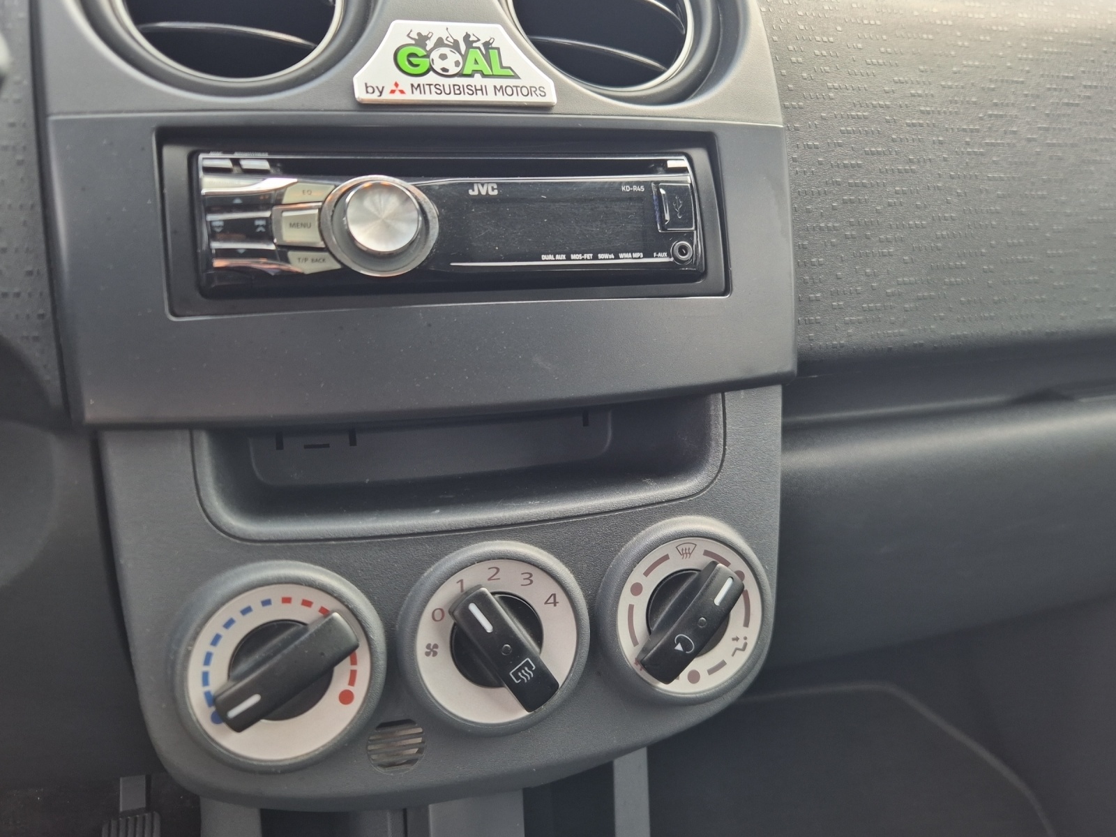 MITSUBISHI Colt 1.1 12V Super Goal-image-10
