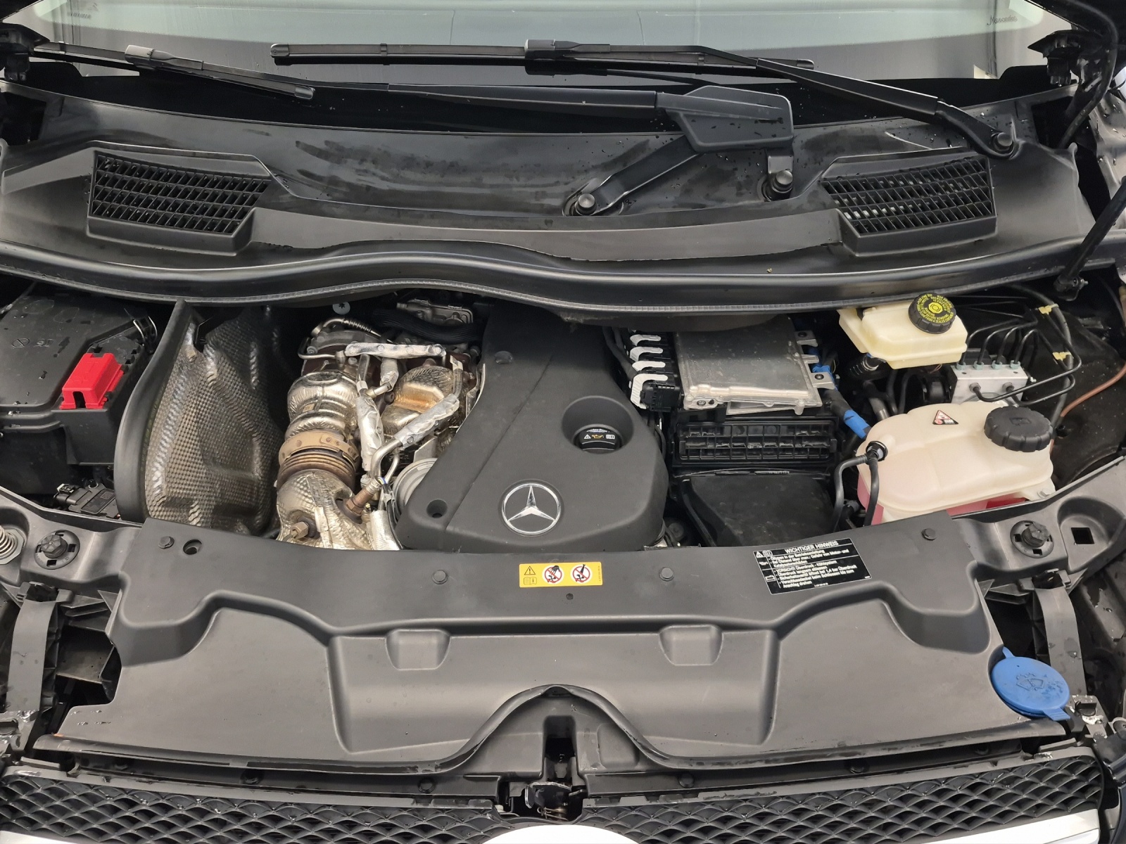 MERCEDES-BENZ V 250 d lang Avantgarde 4Matic G-Tronic-image-12