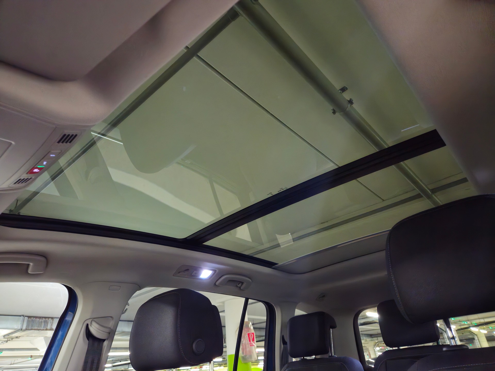 VW Touran 1.5 TSI EVO Highline DSG-image-15