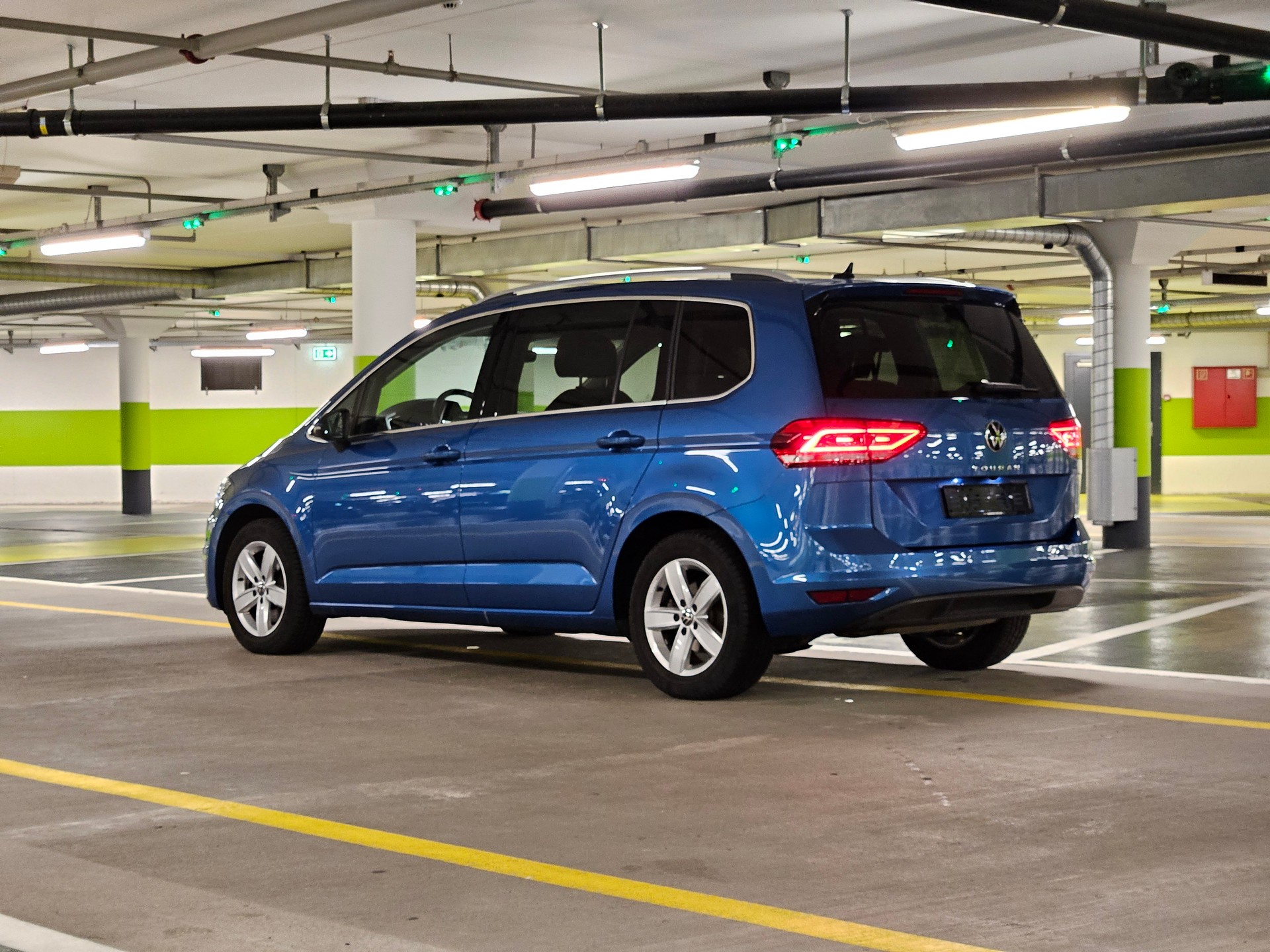 VW Touran 1.5 TSI EVO Highline DSG-image-2