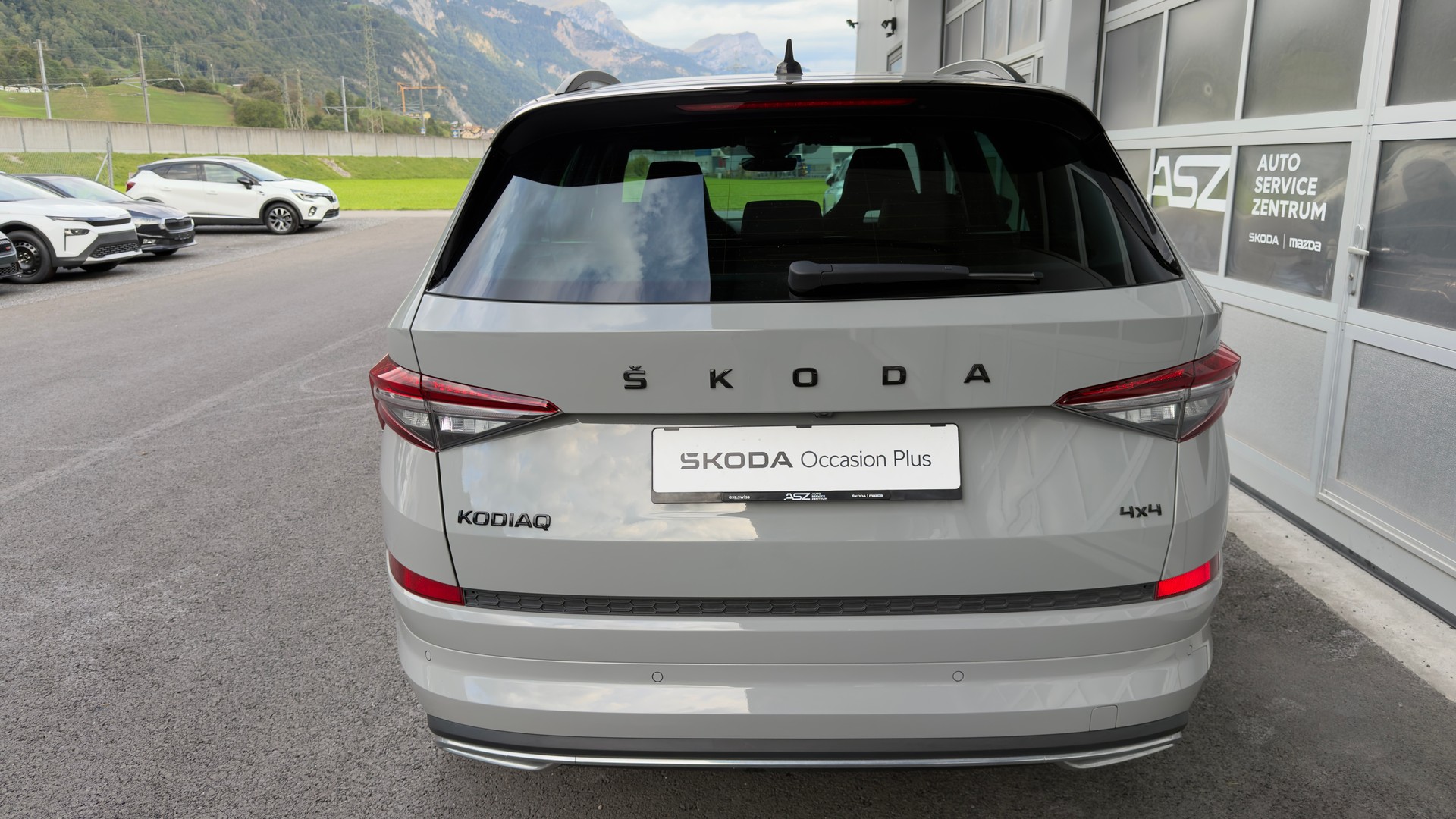 SKODA Kodiaq 2.0 TSI Sportline DSG-image-2
