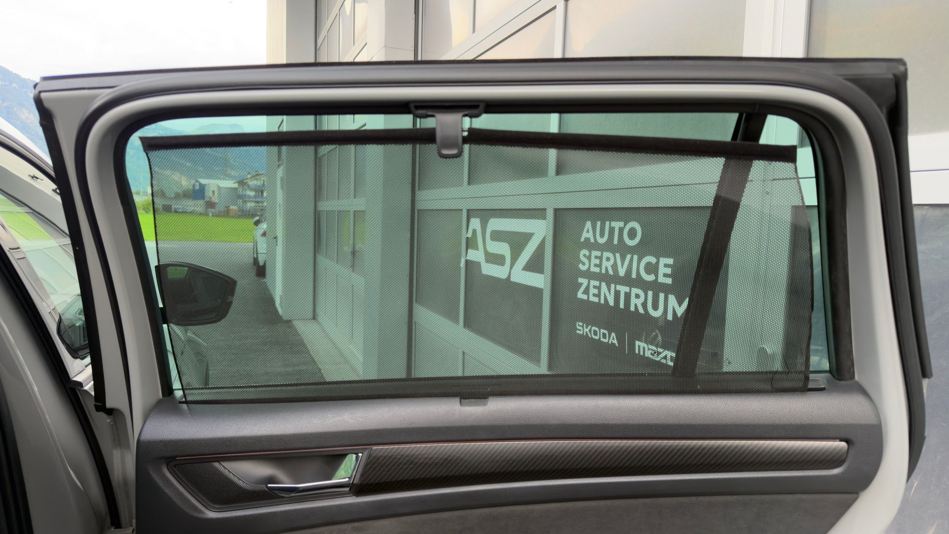 SKODA Kodiaq 2.0 TSI Sportline DSG-image-9