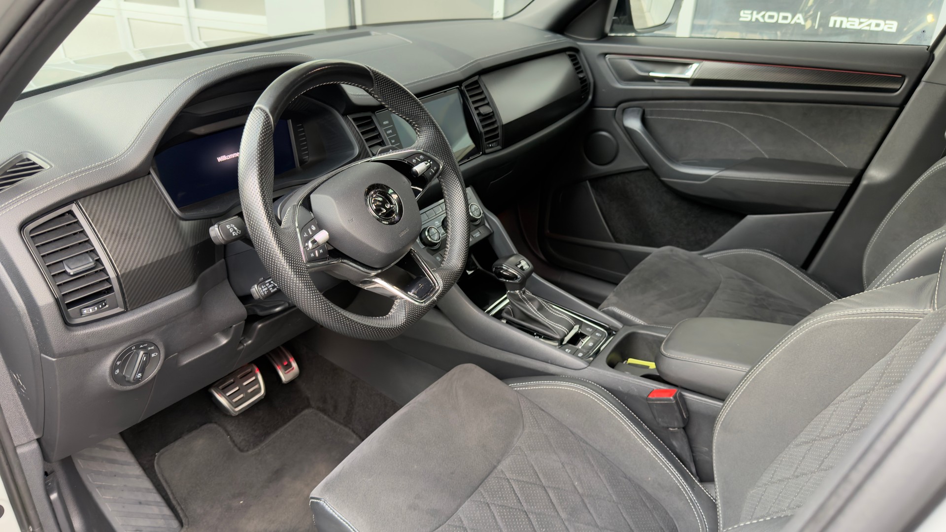 SKODA Kodiaq 2.0 TSI Sportline DSG-image-7