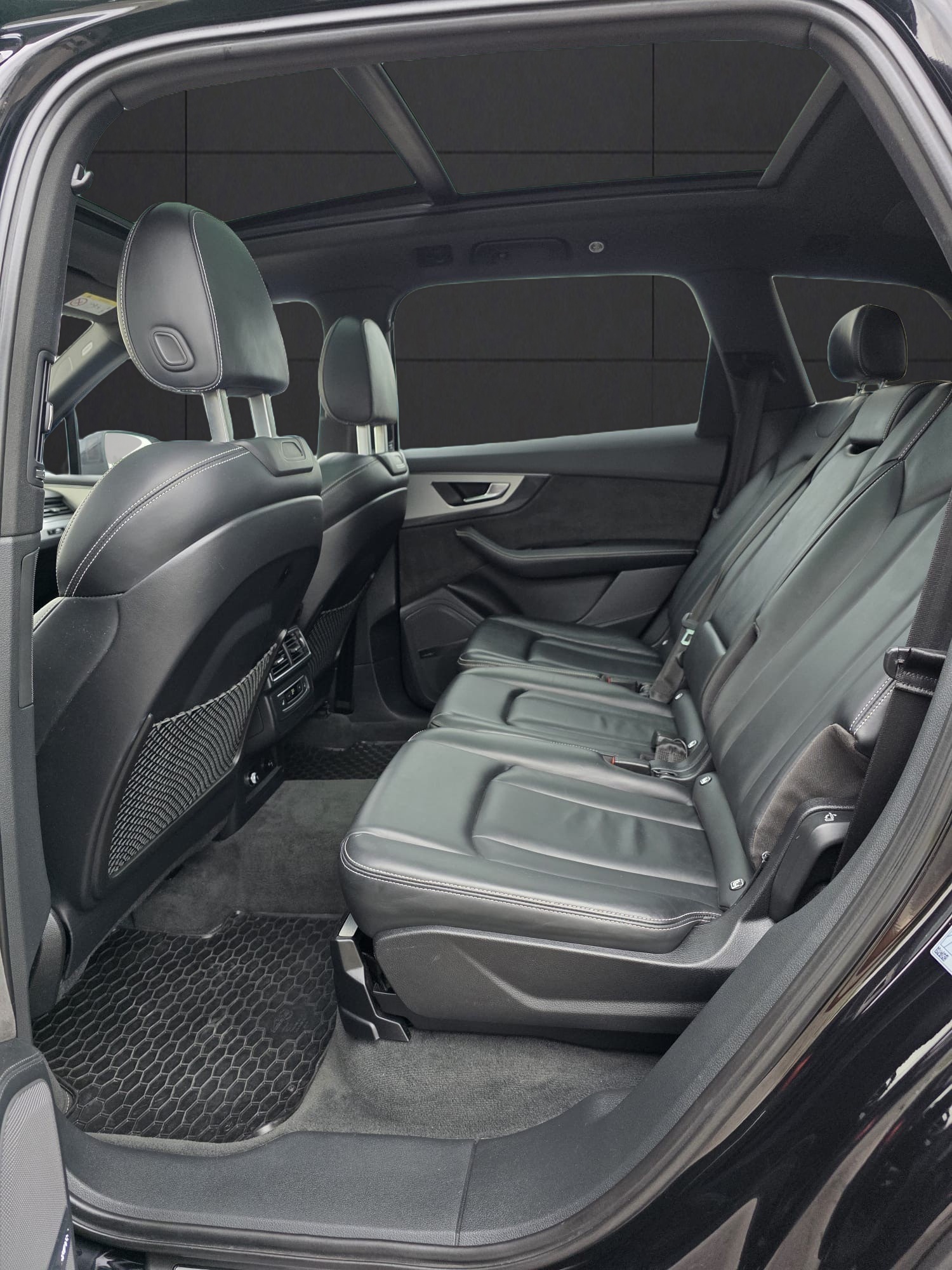 AUDI Q7 e-tron 3.0 TDI quattro tiptronic *VOLL**AHK-3.5T*-image-10