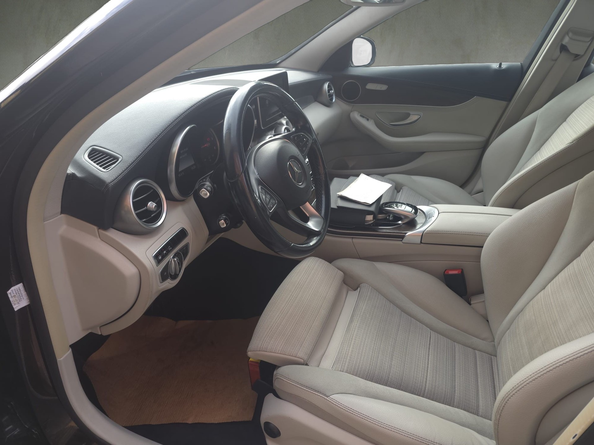 MERCEDES-BENZ C 220 BlueTEC 7G-Tronic-image-11