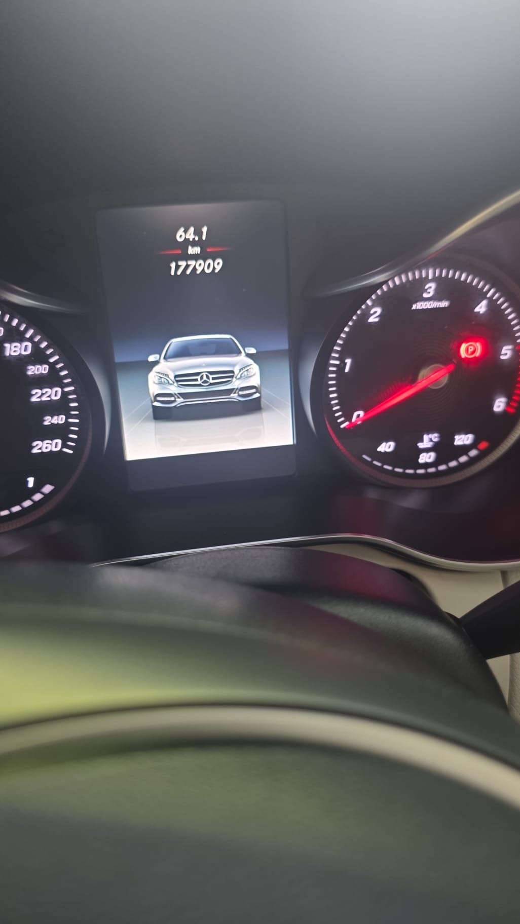 MERCEDES-BENZ C 220 BlueTEC 7G-Tronic-image-12