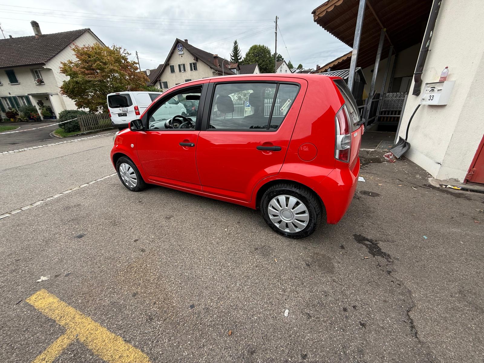 DAIHATSU 1.3-image-10