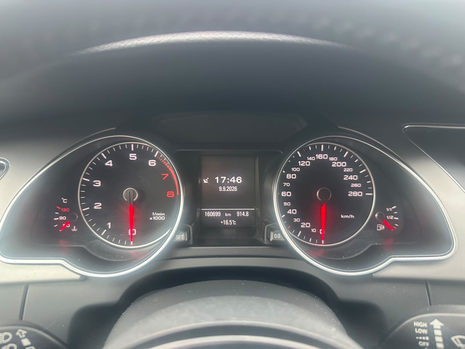 TOYOTA iQ 1.0 VVT-i-image-5